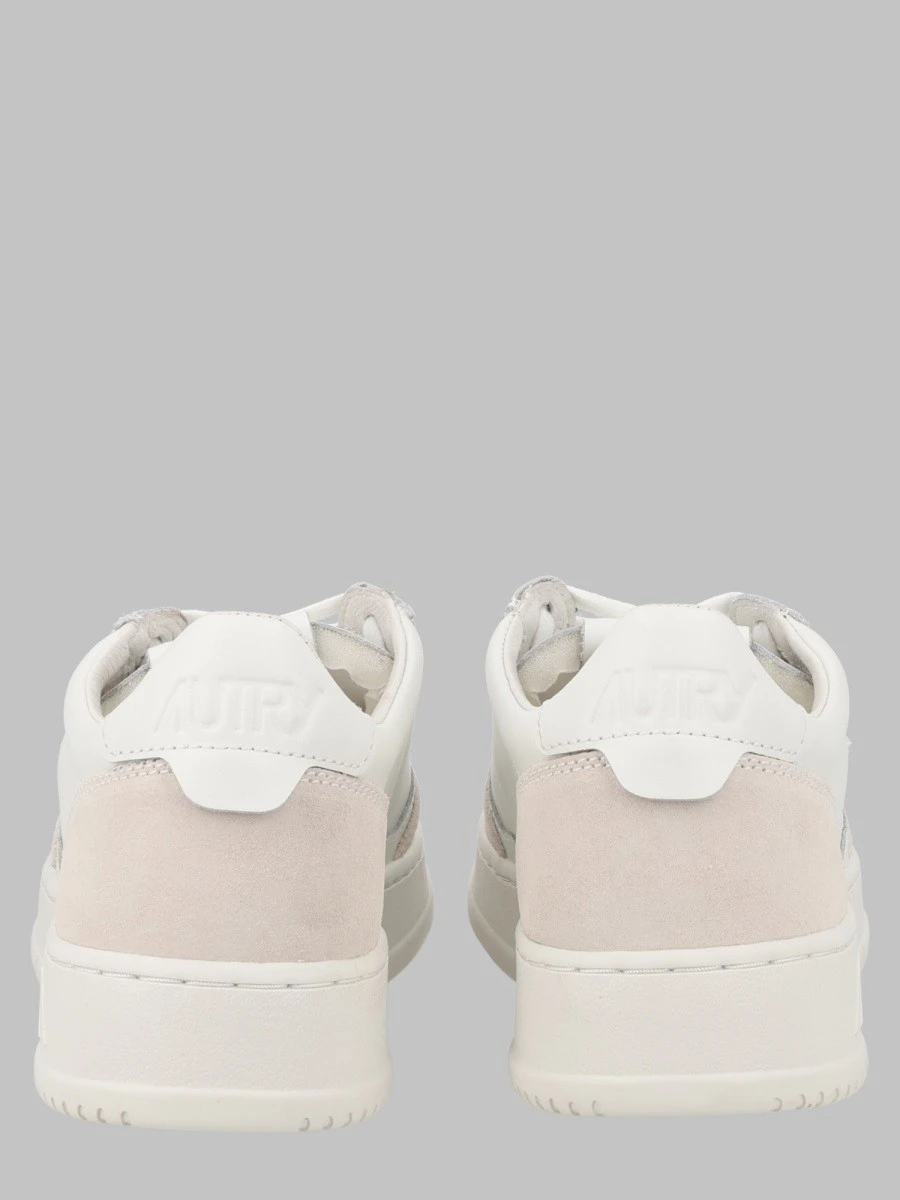 SNEAKER "MEDALIST LOW".webp