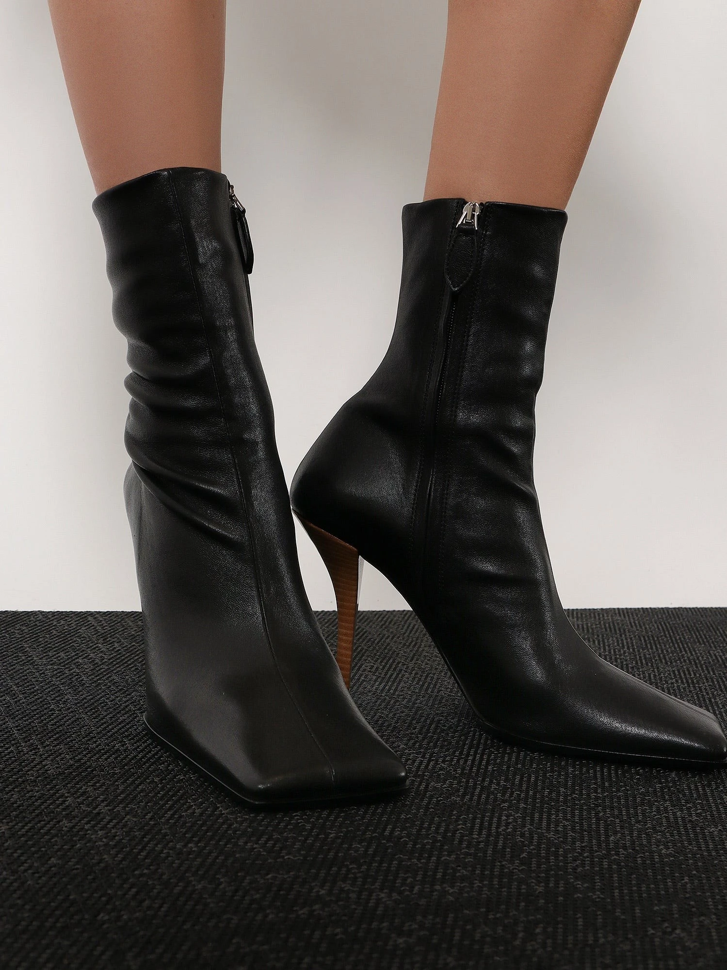 Leather boots.webp