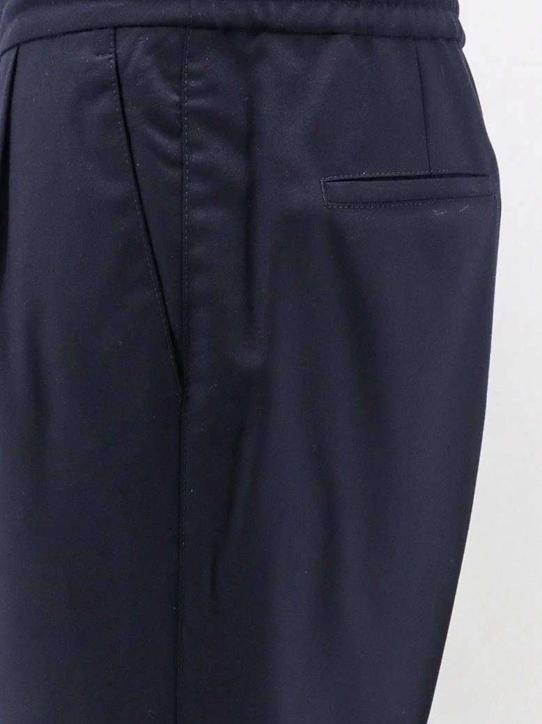 Virgin wool trousers with adjustable drawstring.webp