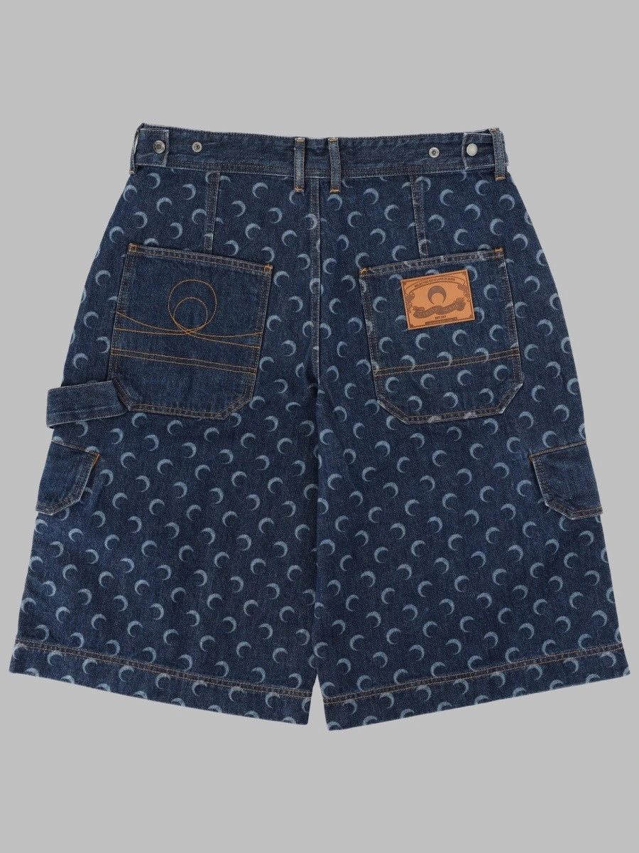 SHORTS IN DENIM CON STAMPA ALL OVER.webp