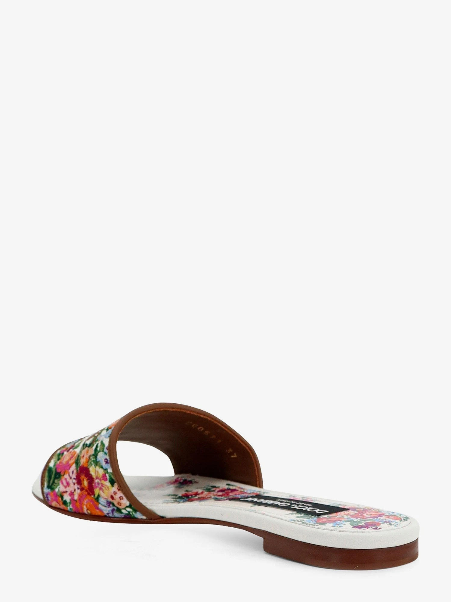 Canvas sandals with all-over embroidery.webp