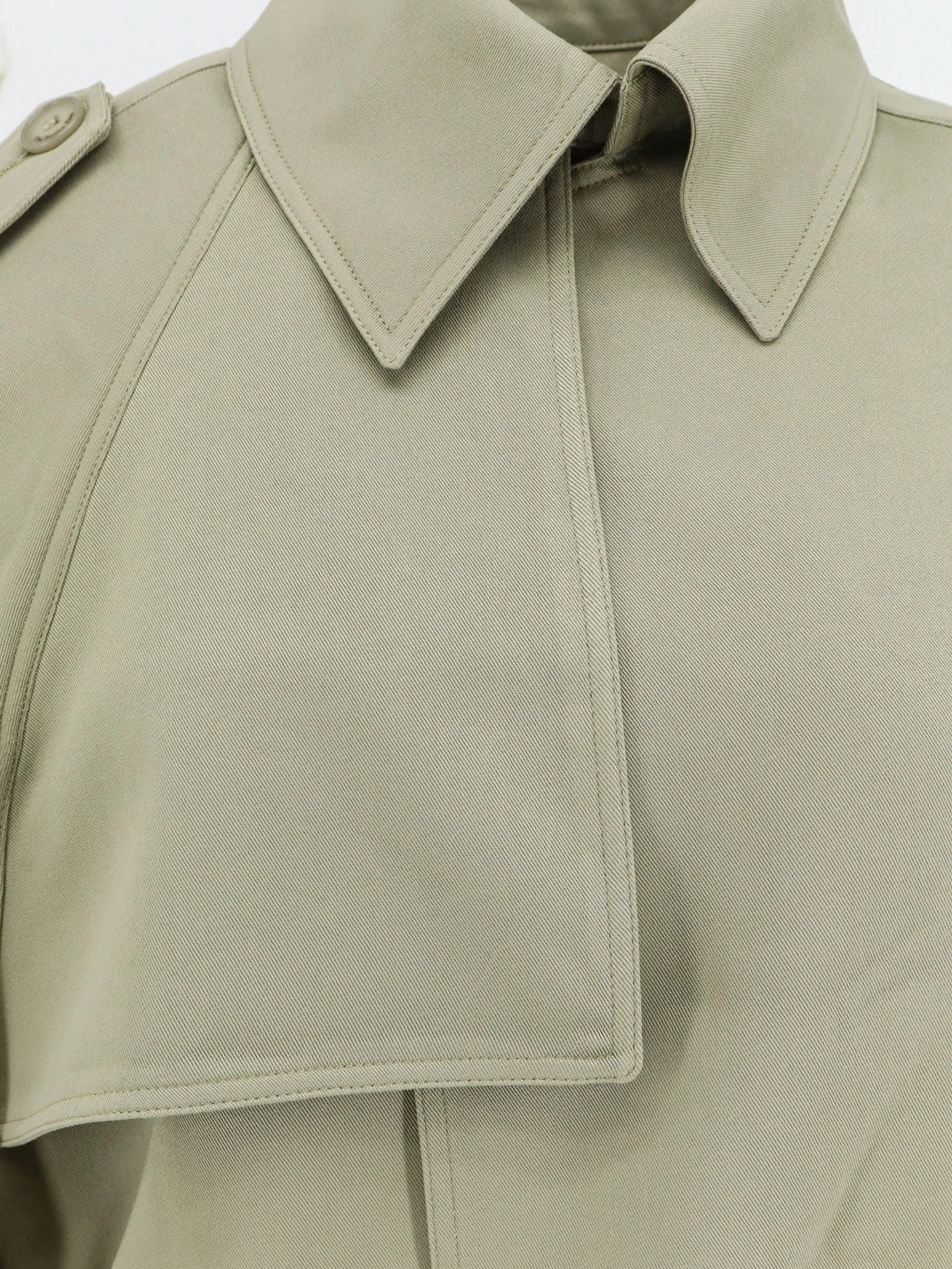 Elva Fluid viscose trench.webp