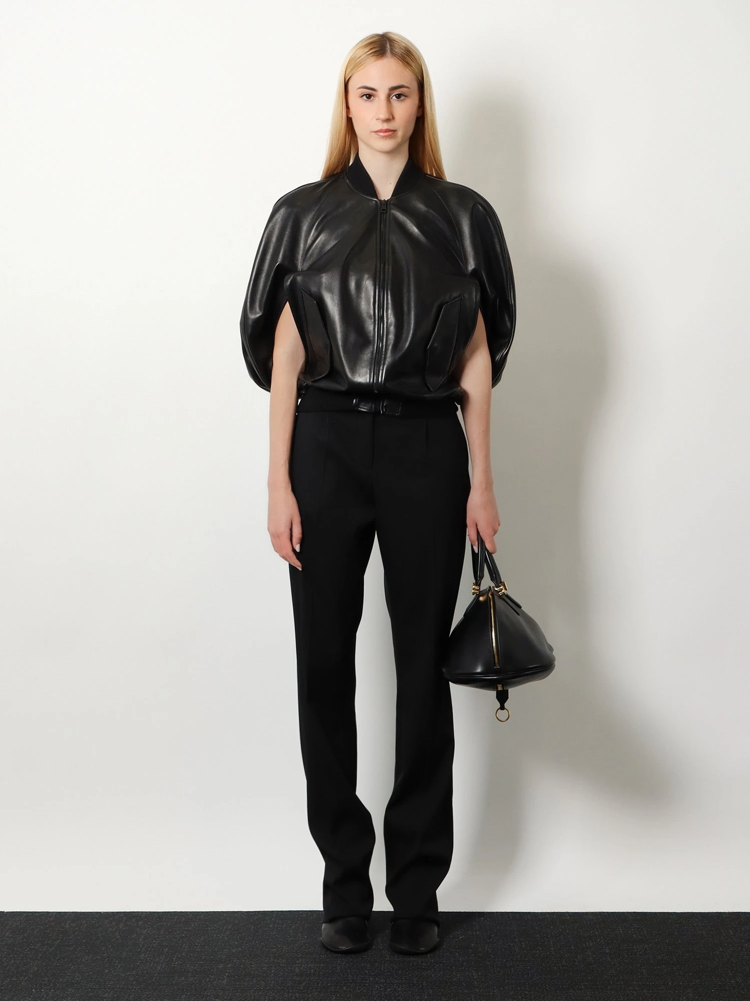 Sleeveless leather jacket.webp