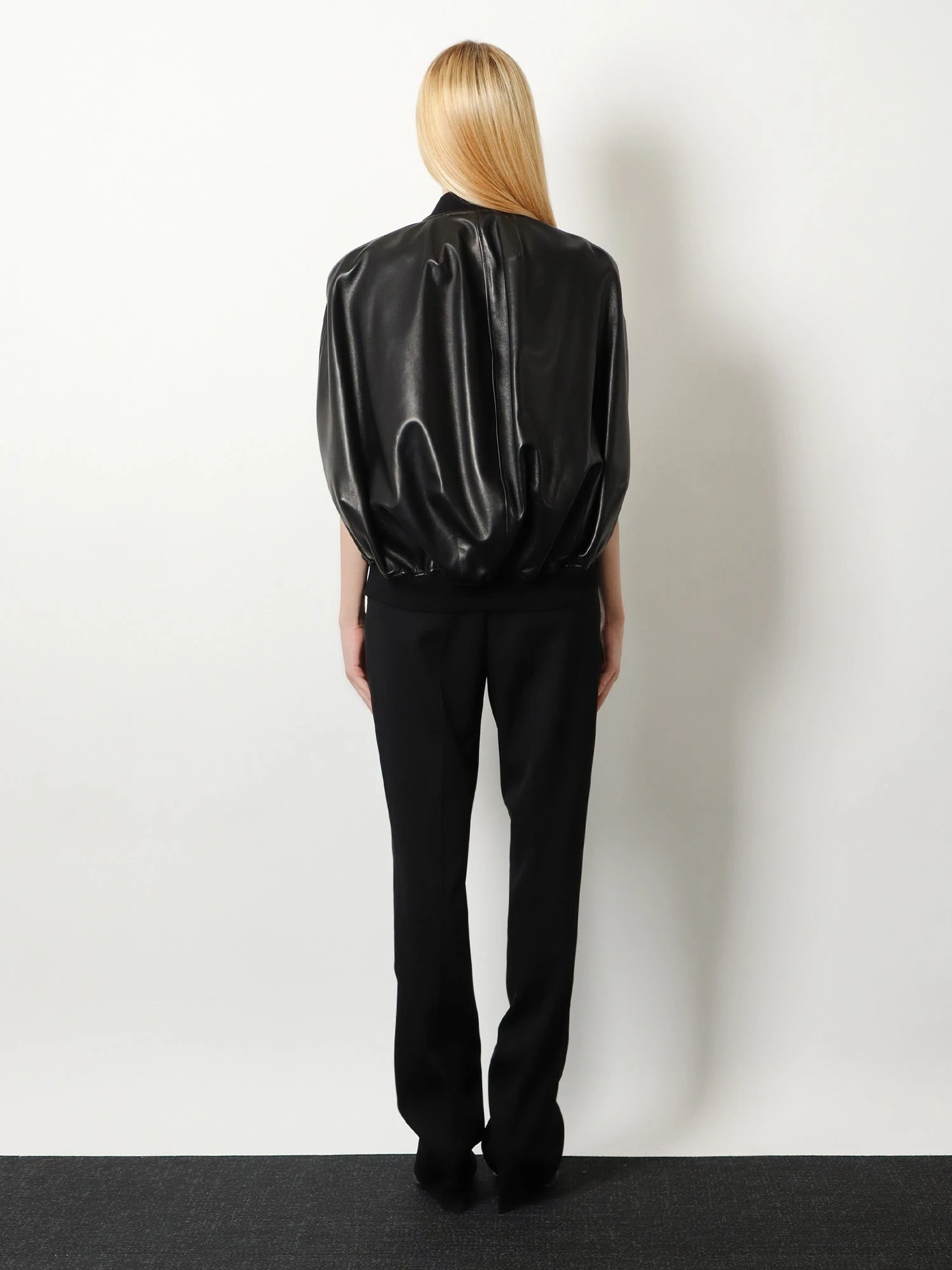Sleeveless leather jacket.webp