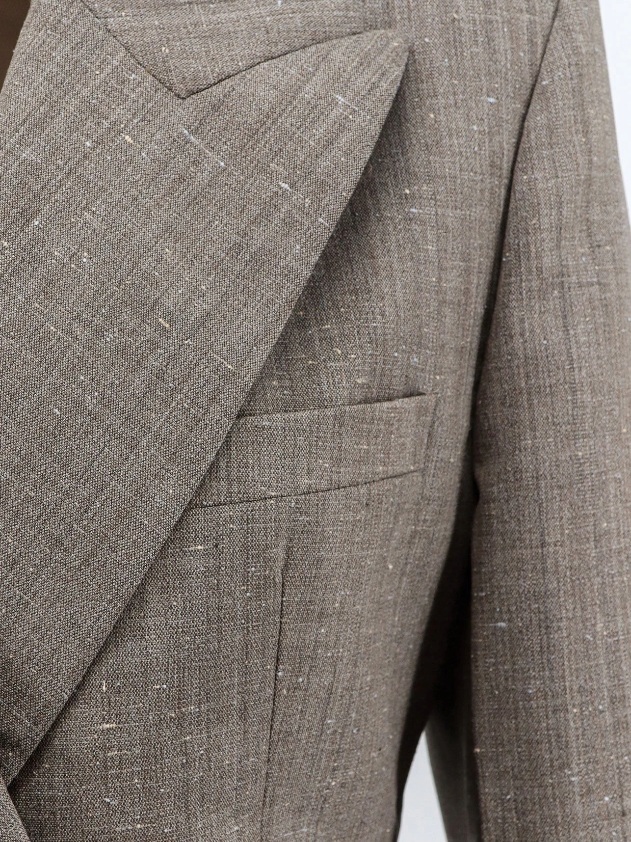 Hourglass shaped wool blend blazer.webp