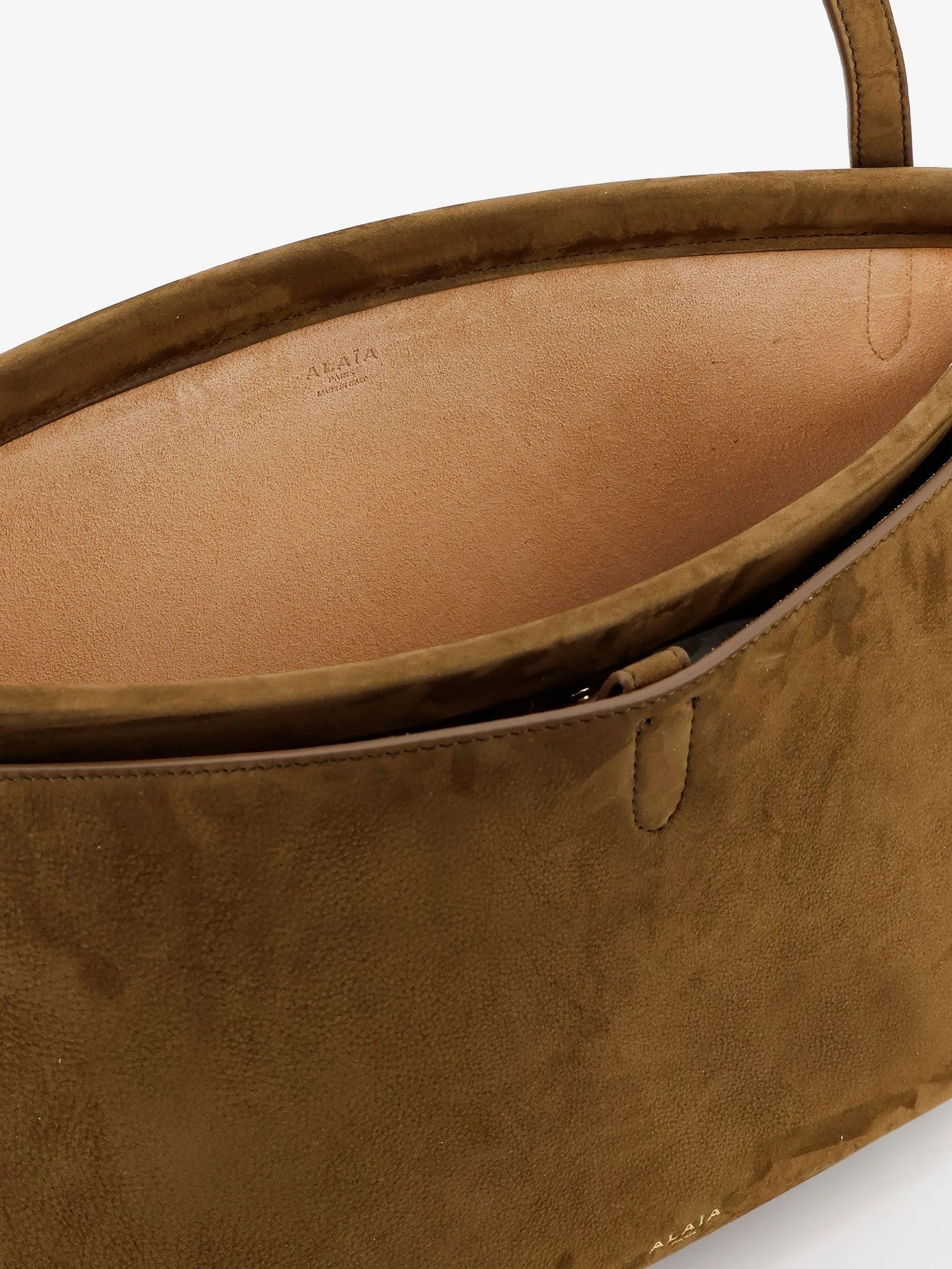 Le Click Pocket 35 nabuck shoulder bag.webp
