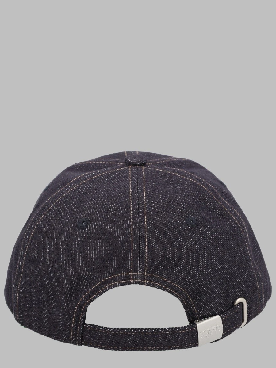 CAPPELLO DA BASEBALL CON LOGO RICAMATO.webp