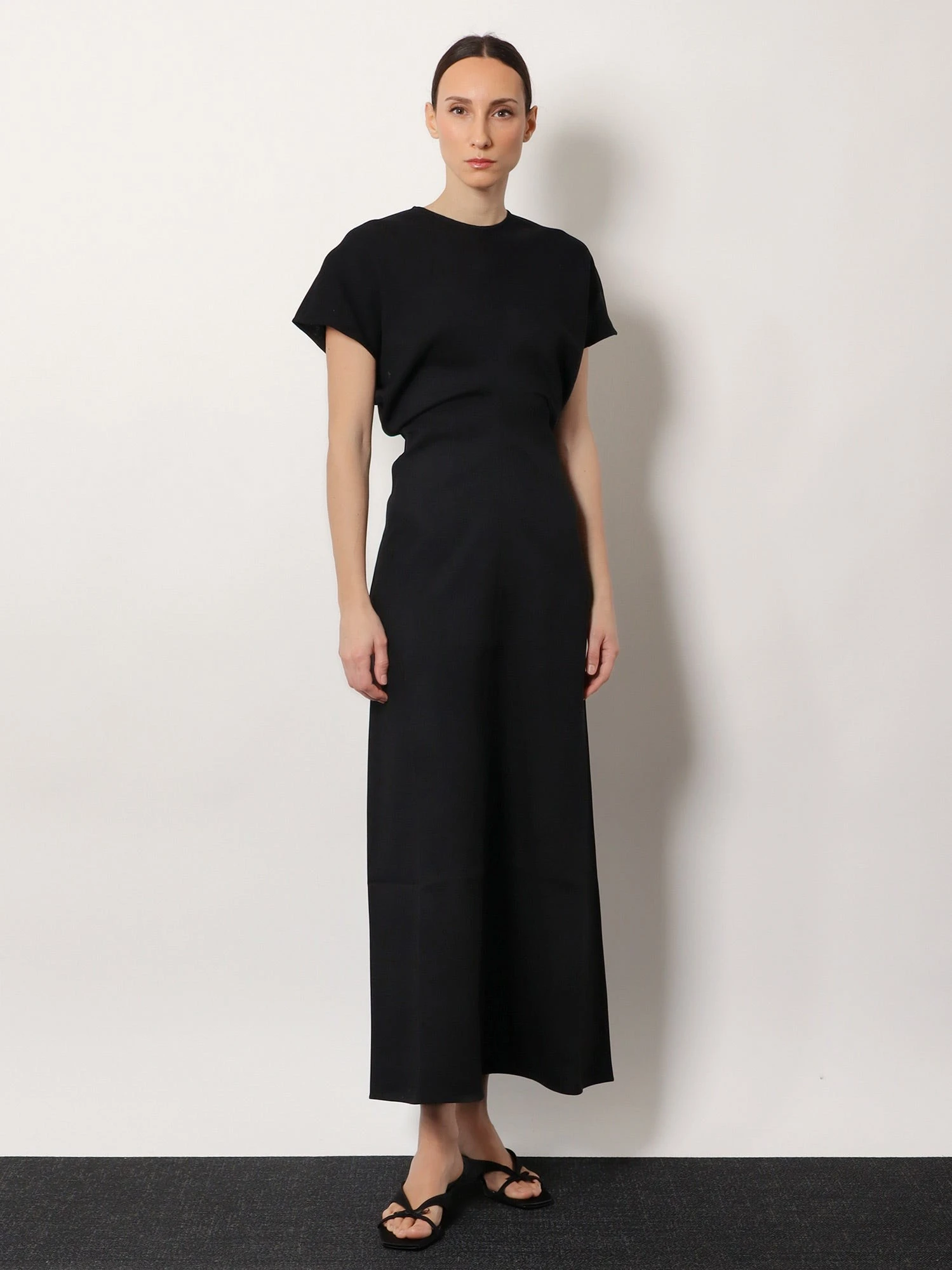 Slouch waist wool dress.webp