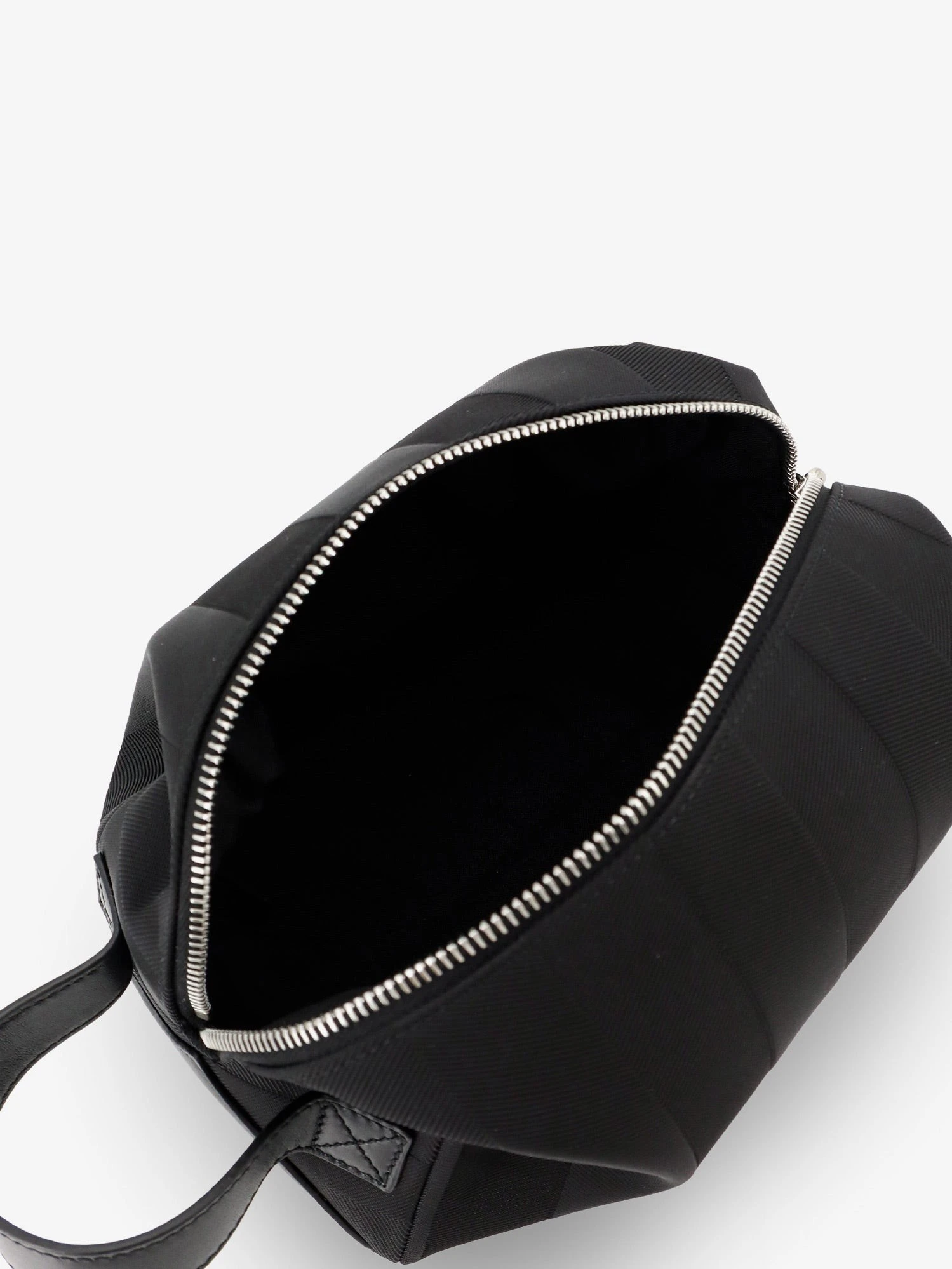 Lui Beauty nylon clutch bag.webp