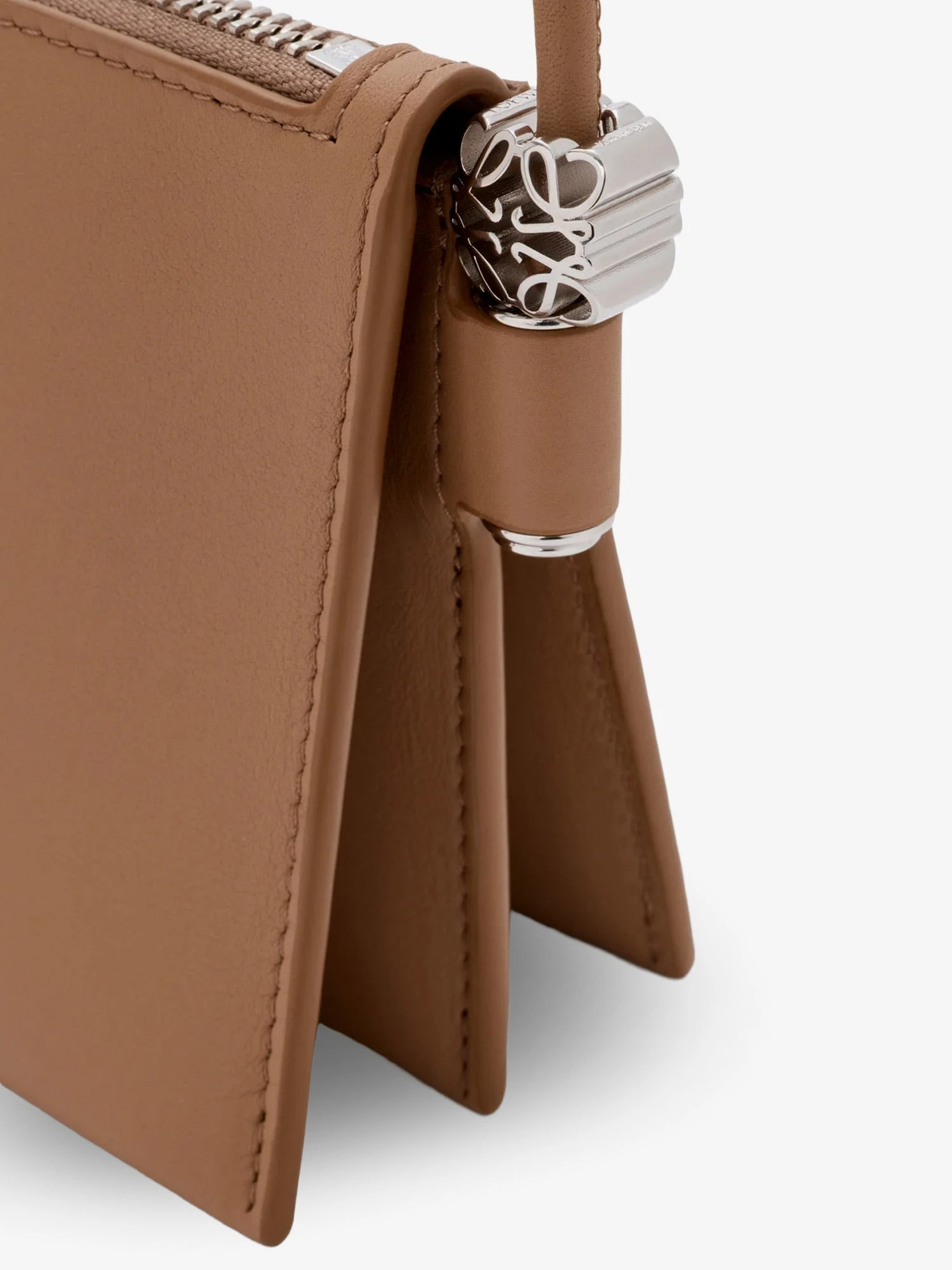 Joya leather shoulder bag.webp