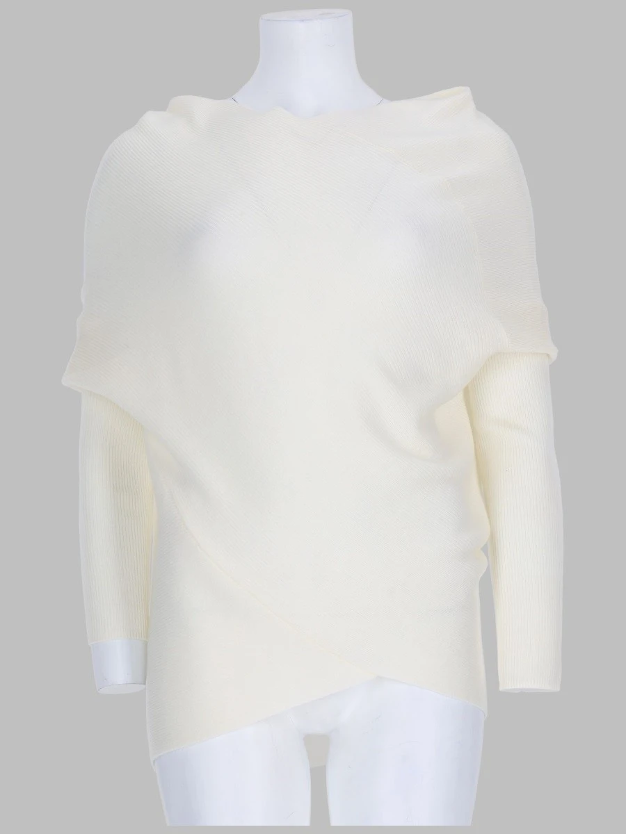 MAGLIA IN LANA.webp