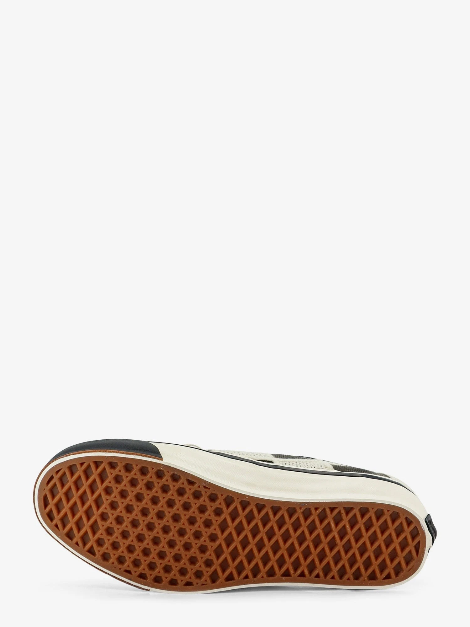 Lx authentic 44 sneakers with Shell Knit motif.webp