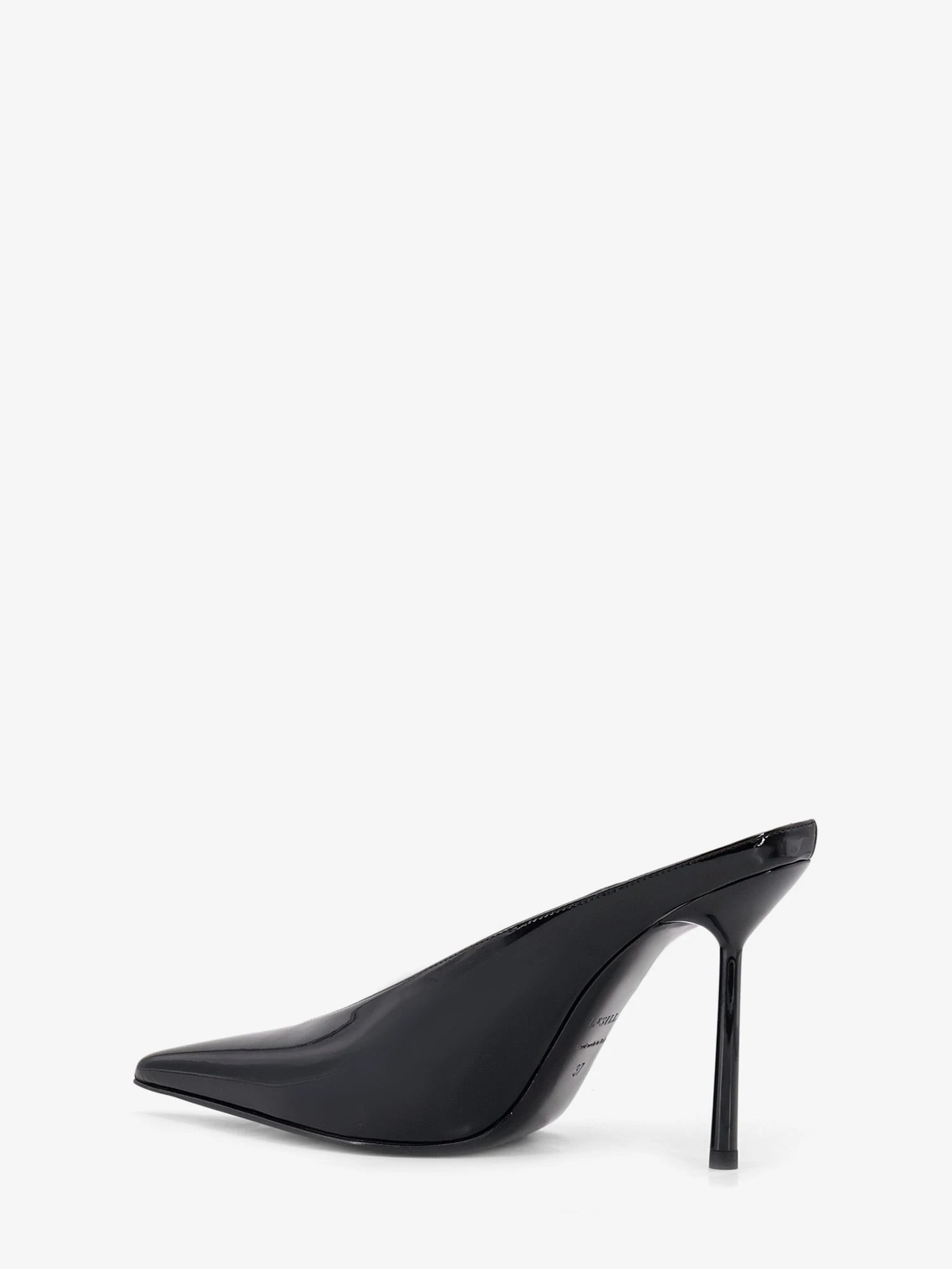 Clivage 100 patent leather sabot.webp