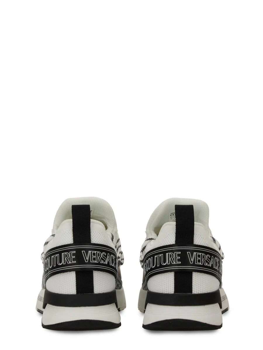 SNEAKER DYNAMIC.webp