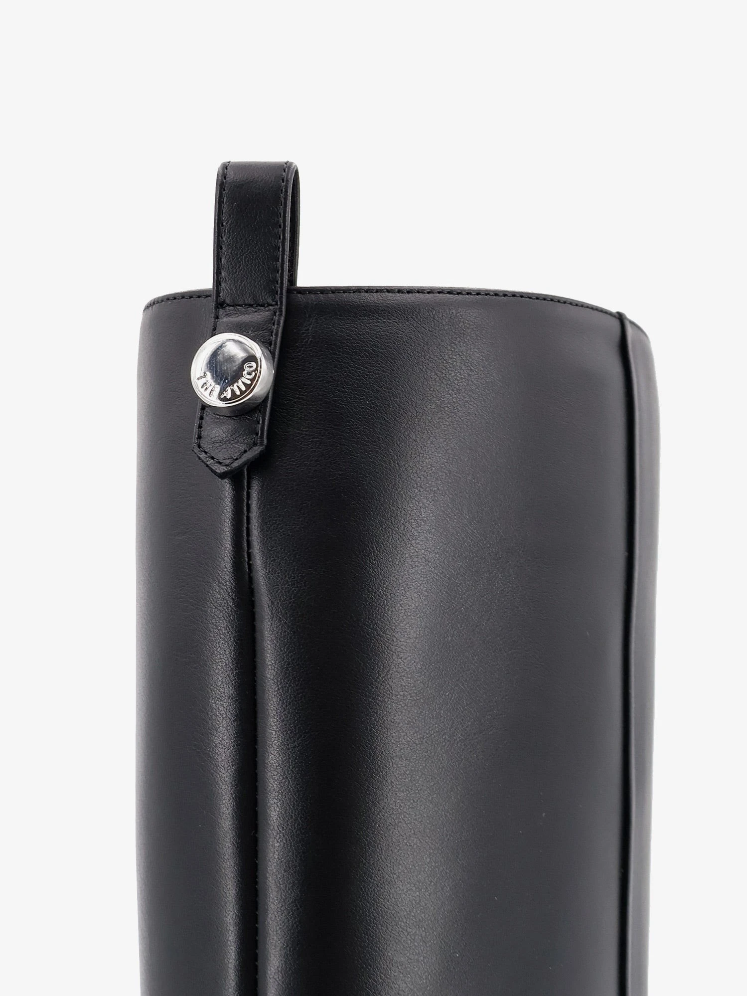Lea leather boots.webp