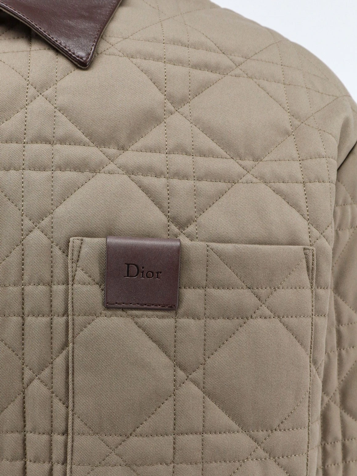Cannage Shirt/Jacket with Dior patch and leather collar.webp