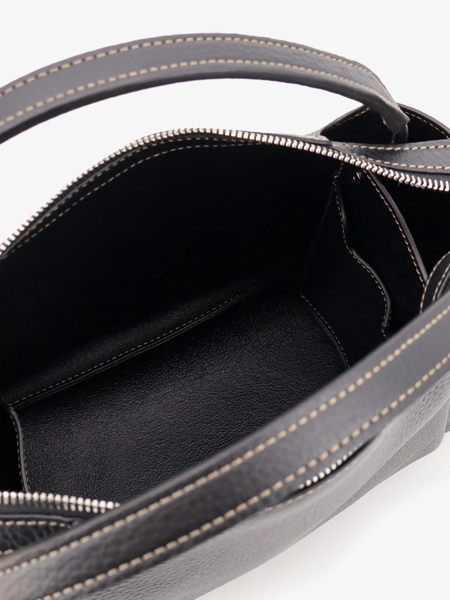 Apa leather crossbody bag.webp