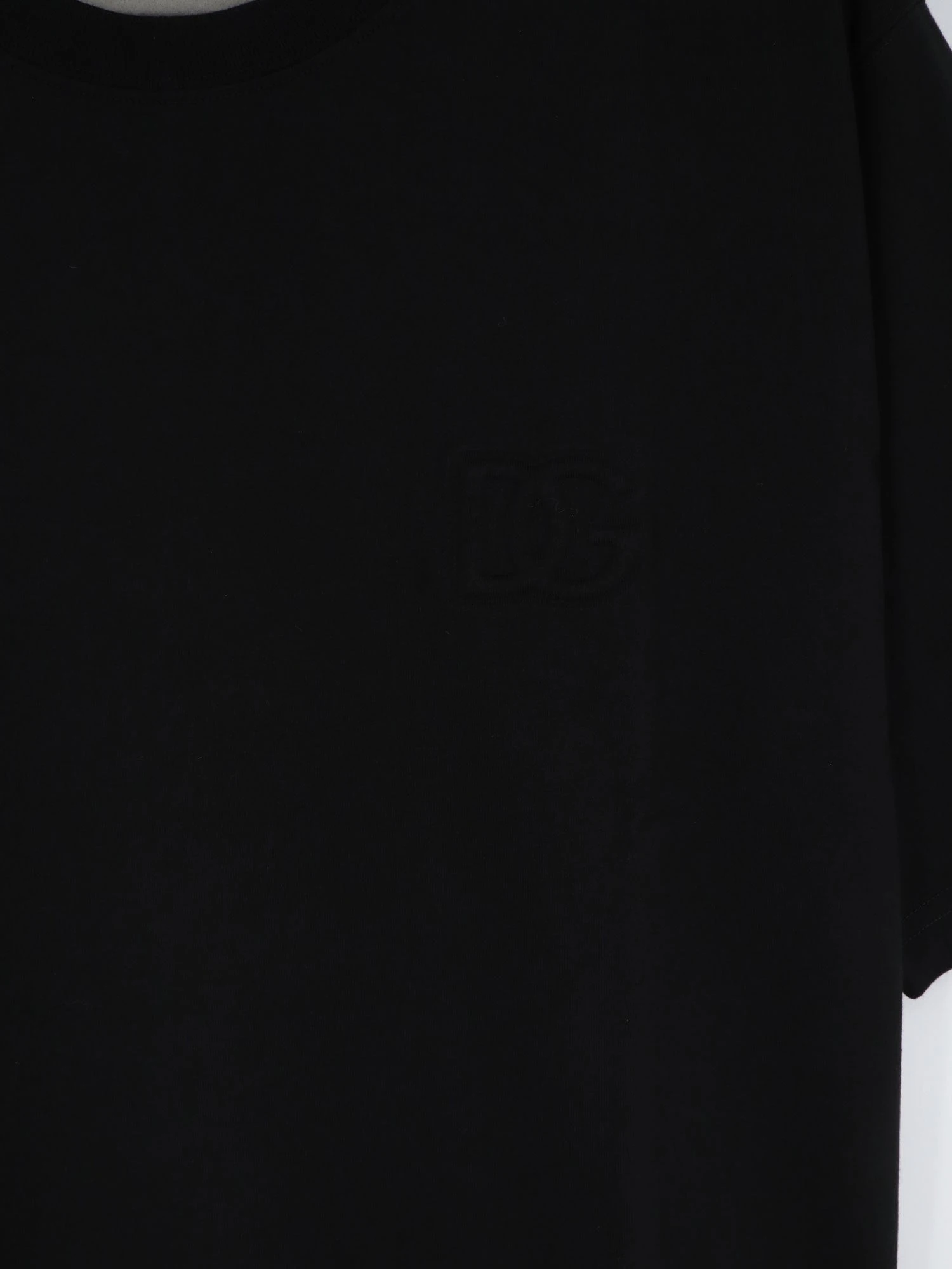 Cotton T-shirt with embossed DG logo.webp
