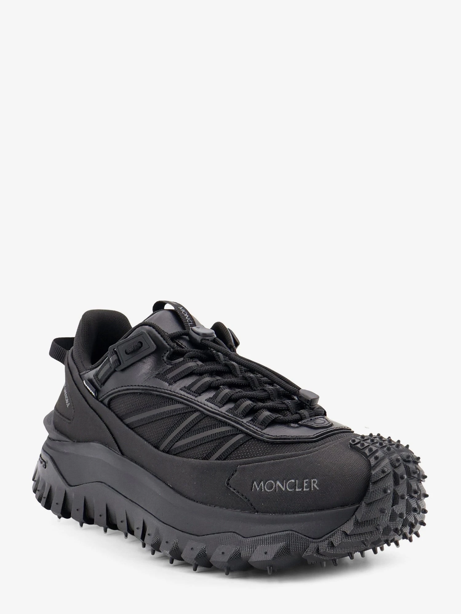 Trailgrip GTX nylon and leather sneakers with Gore-Tex inserts.webp