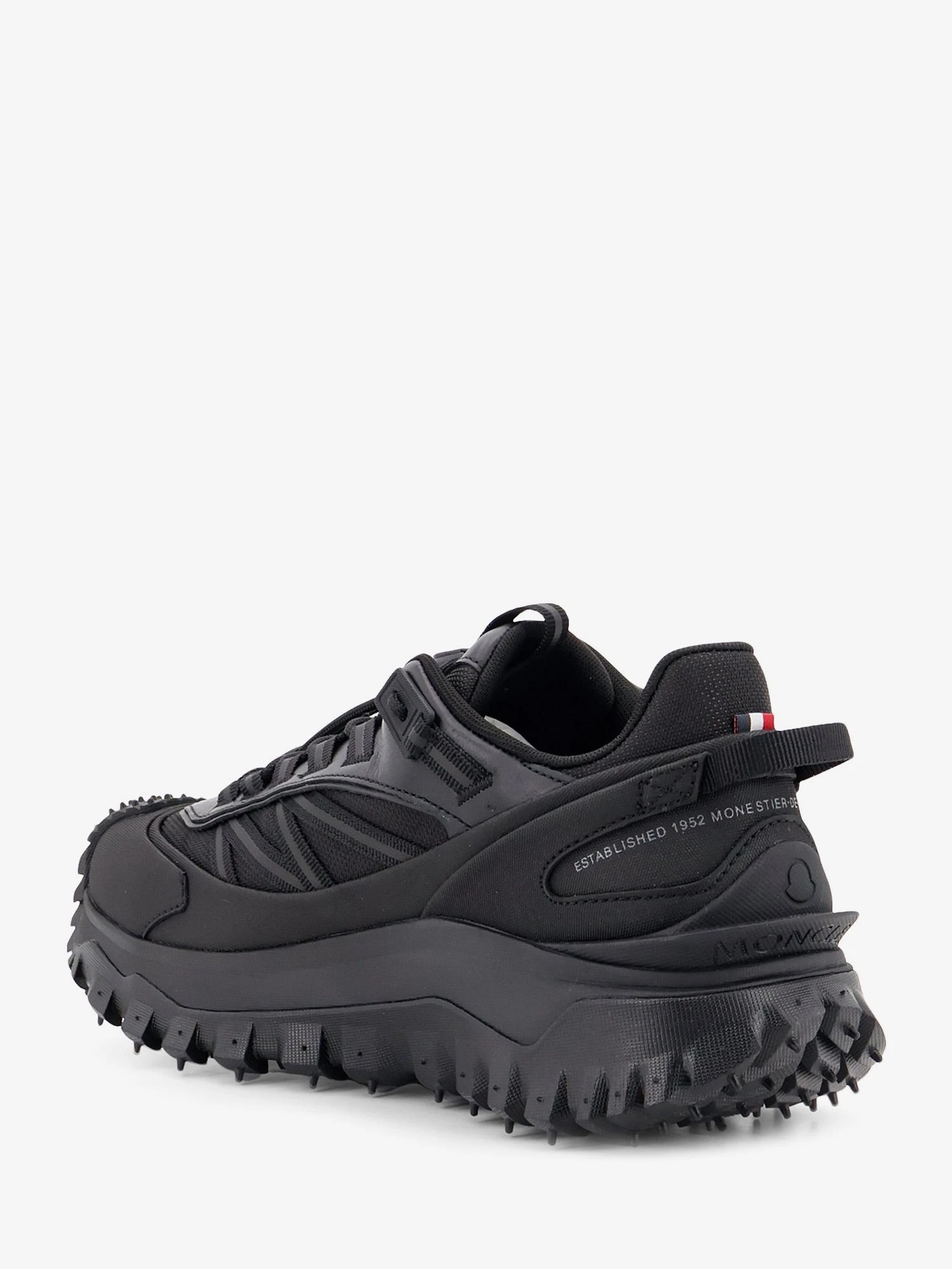 Trailgrip GTX nylon and leather sneakers with Gore-Tex inserts.webp