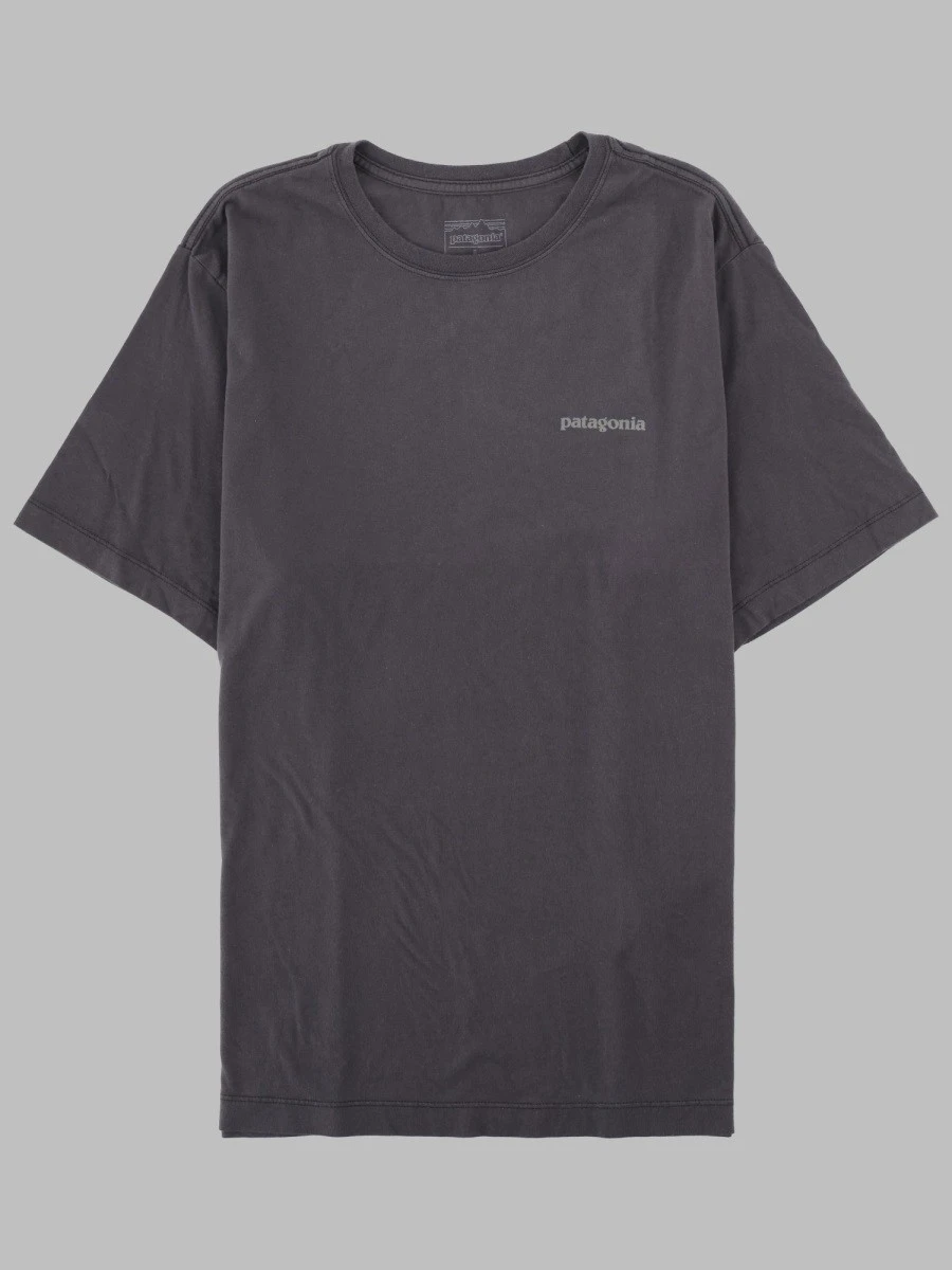 T-SHIRT "P-6" CON STAMPA LOGO.webp