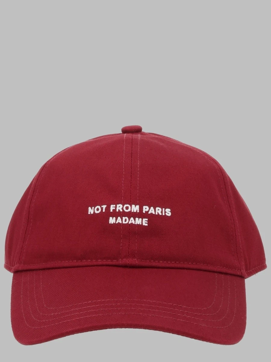 CAPPELLO DA BASEBALL CON SLOGAN.webp