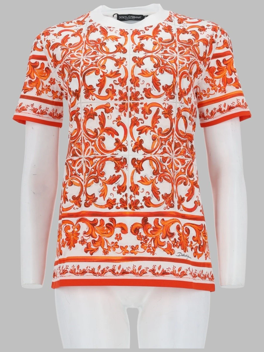 T-SHIRT IN JERSEY STAMPA MAIOLICA.webp
