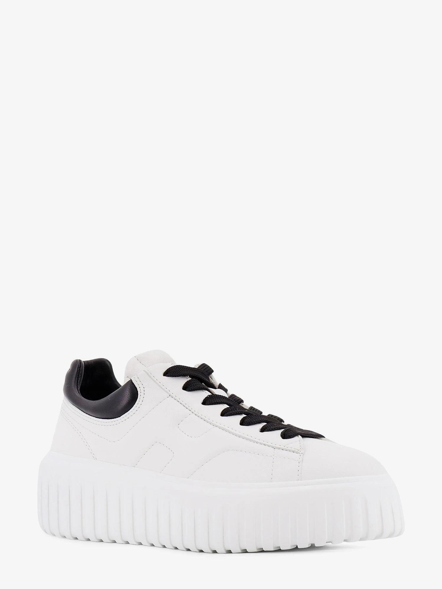 Low-top leather H-stripes sneakers.webp