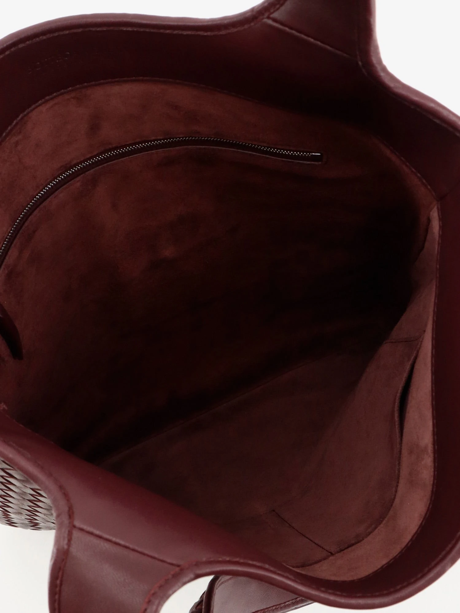 Veneto leather shoulder bag with Intrecciato motif