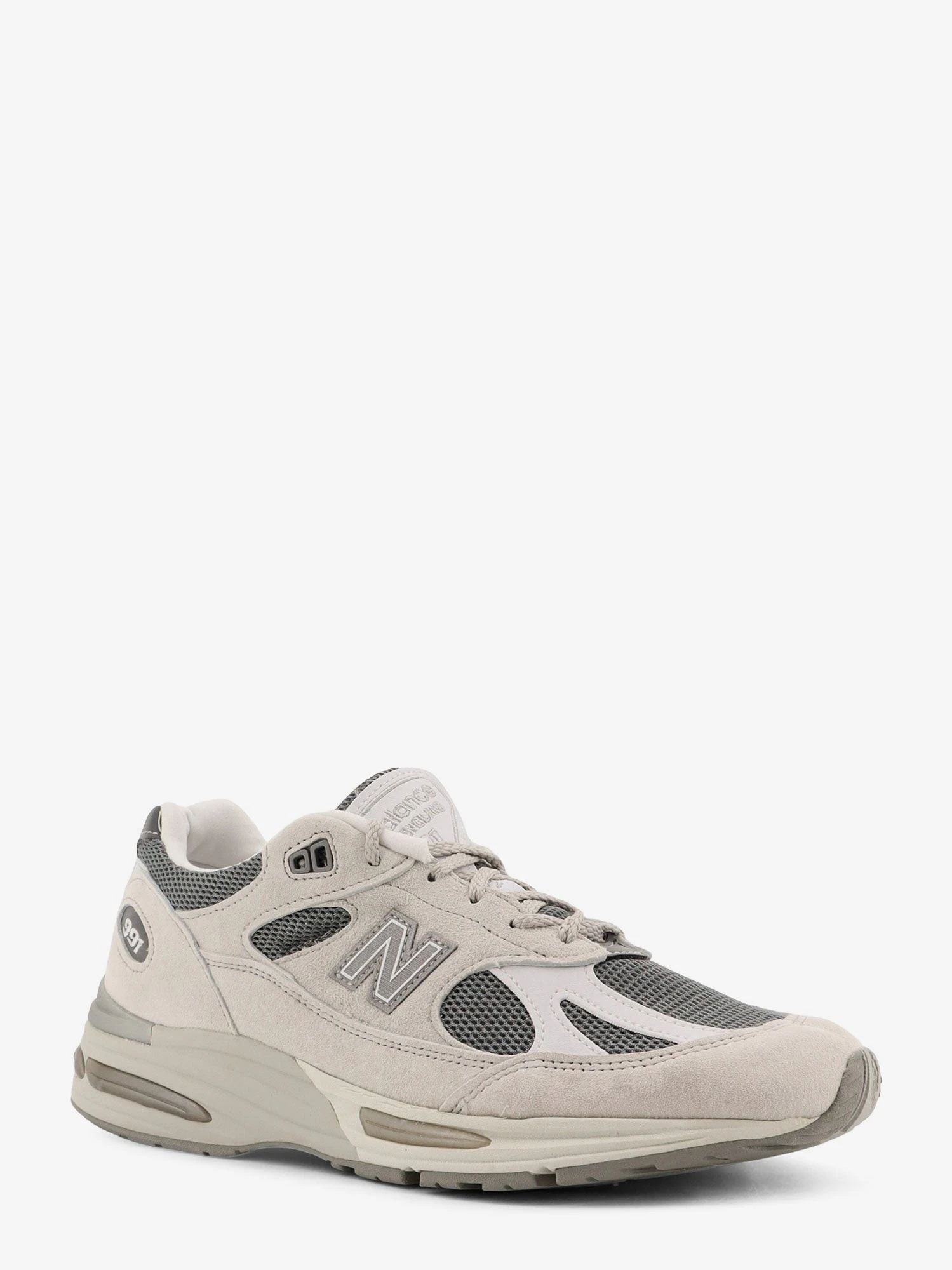 991 mesh and suede low-top sneakers.webp