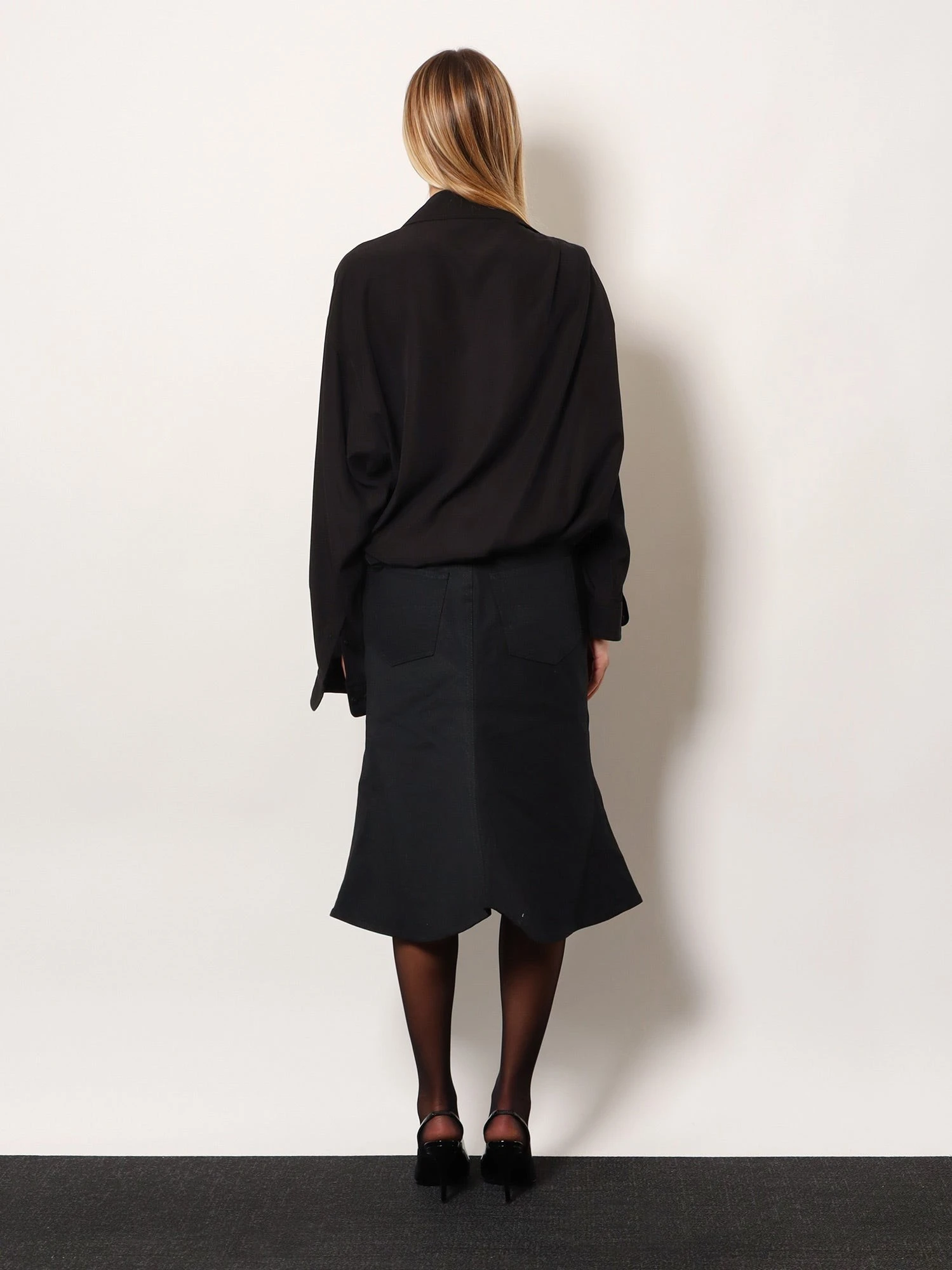 One shoulder lyocell shirt.webp