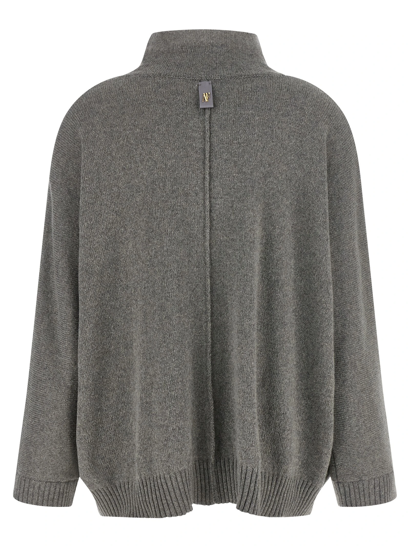 Central stitching sweater