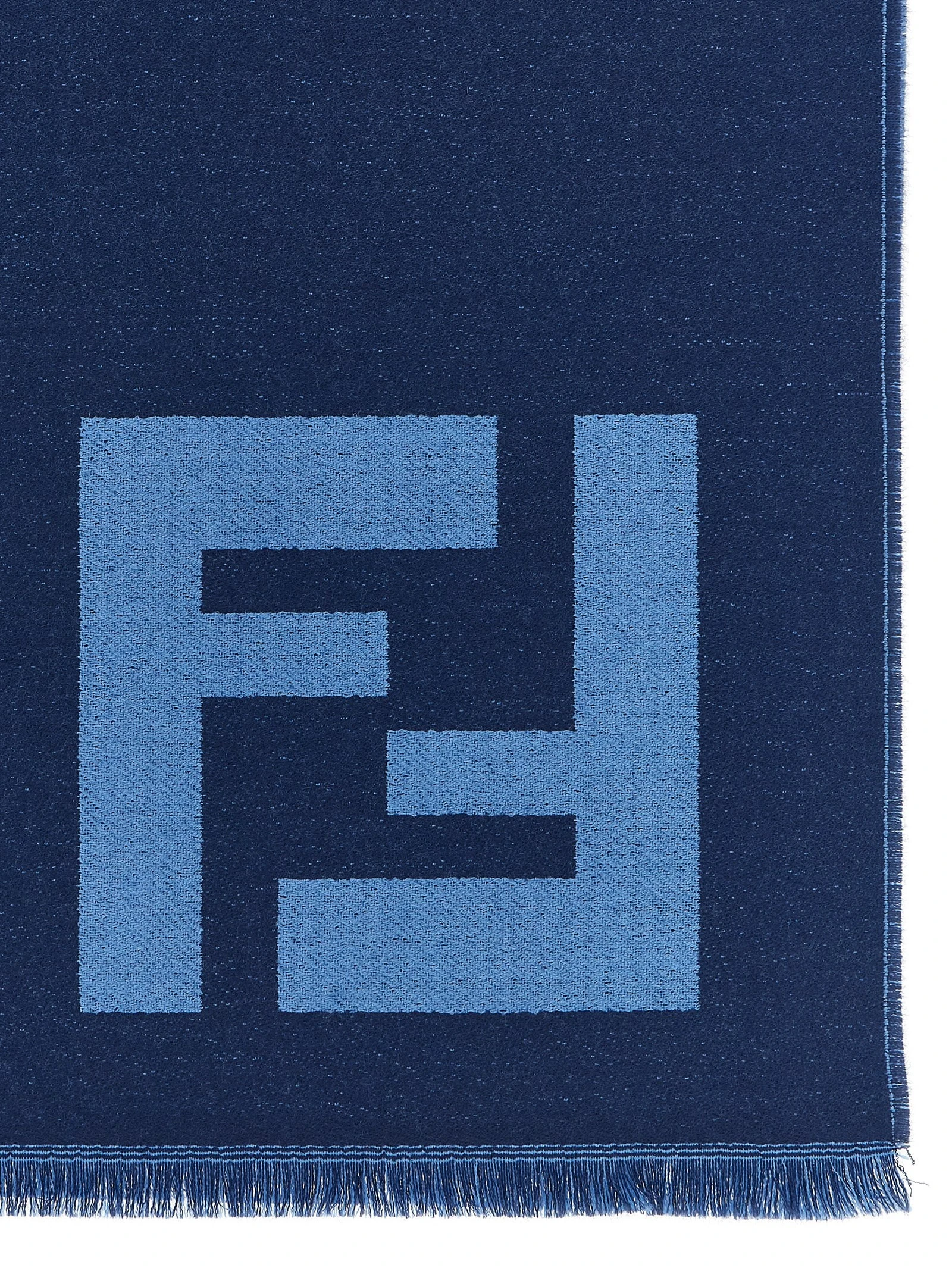 FF macro scarf