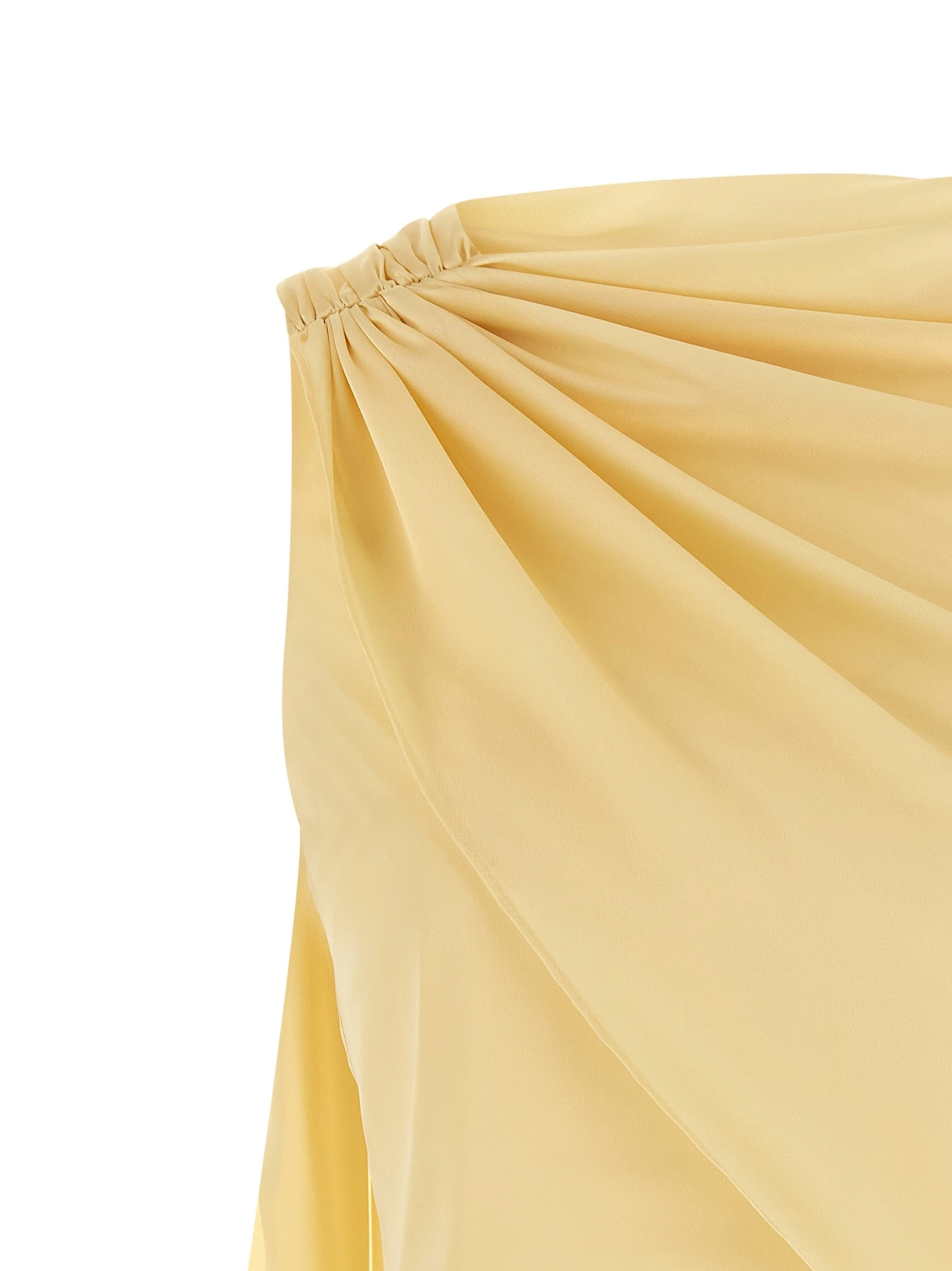 Hood insert top