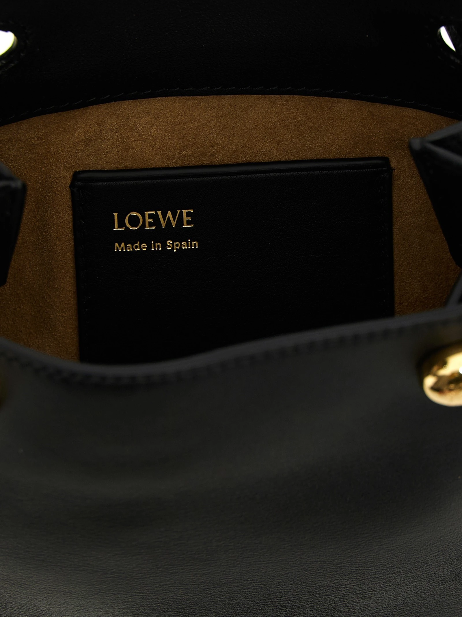 'Pebble' clutch