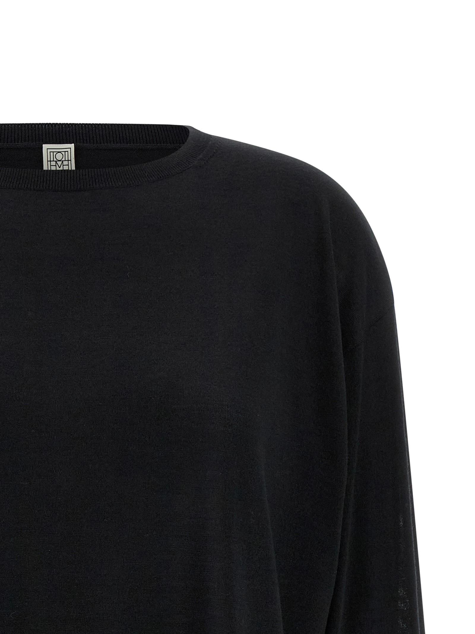 Extrafine wool sweater