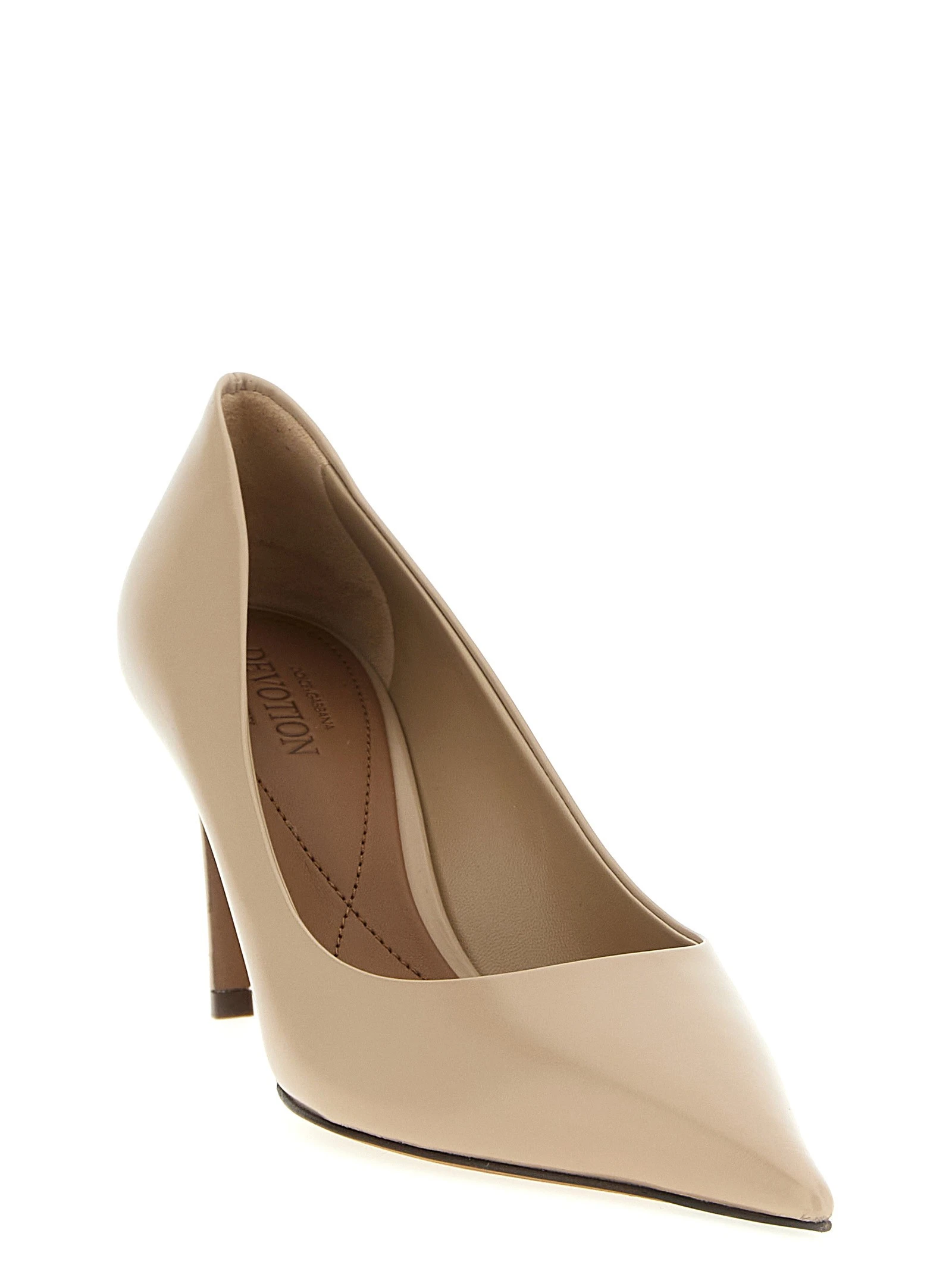 'Devotion' pumps