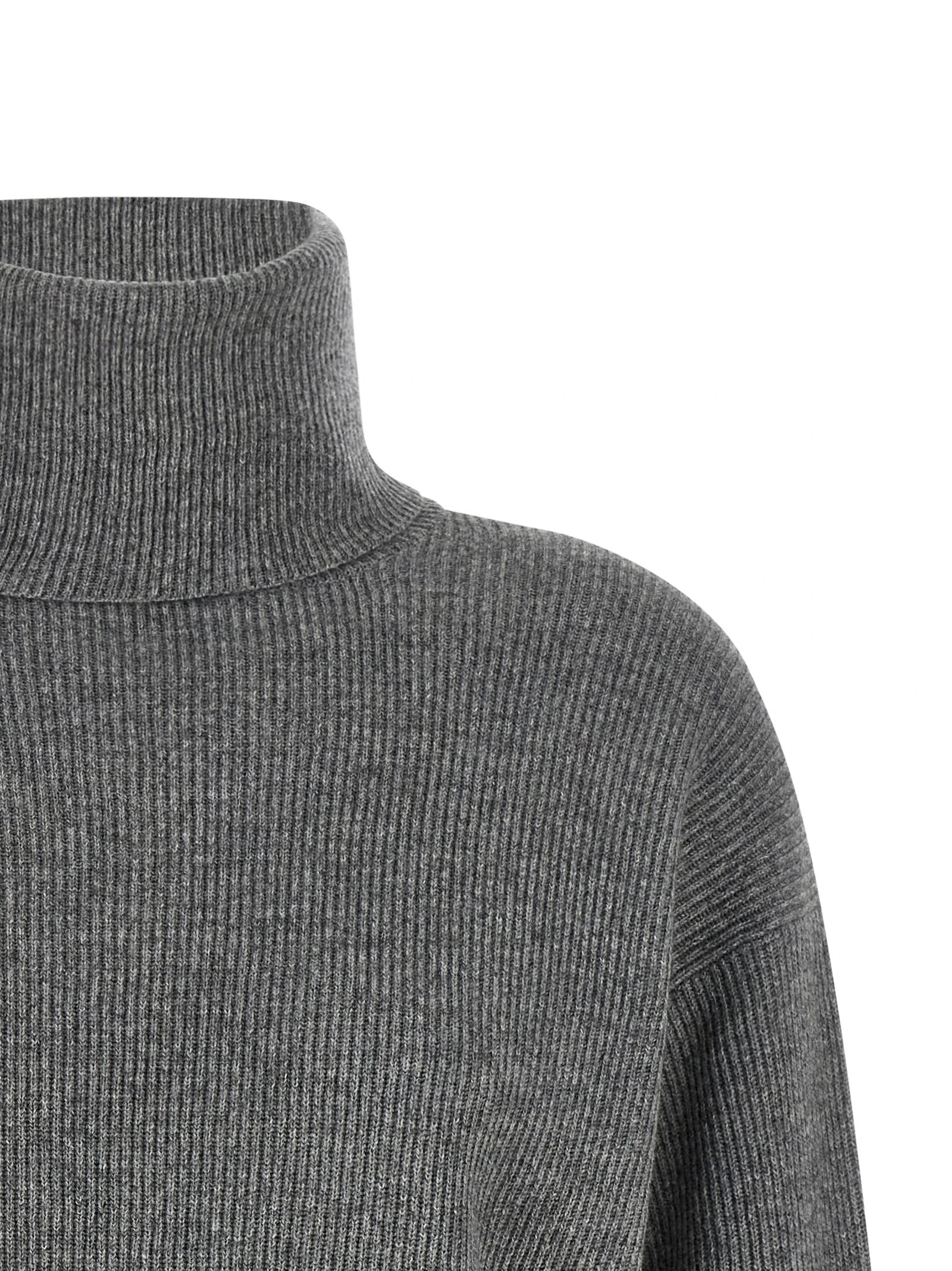 English ribbed sweater