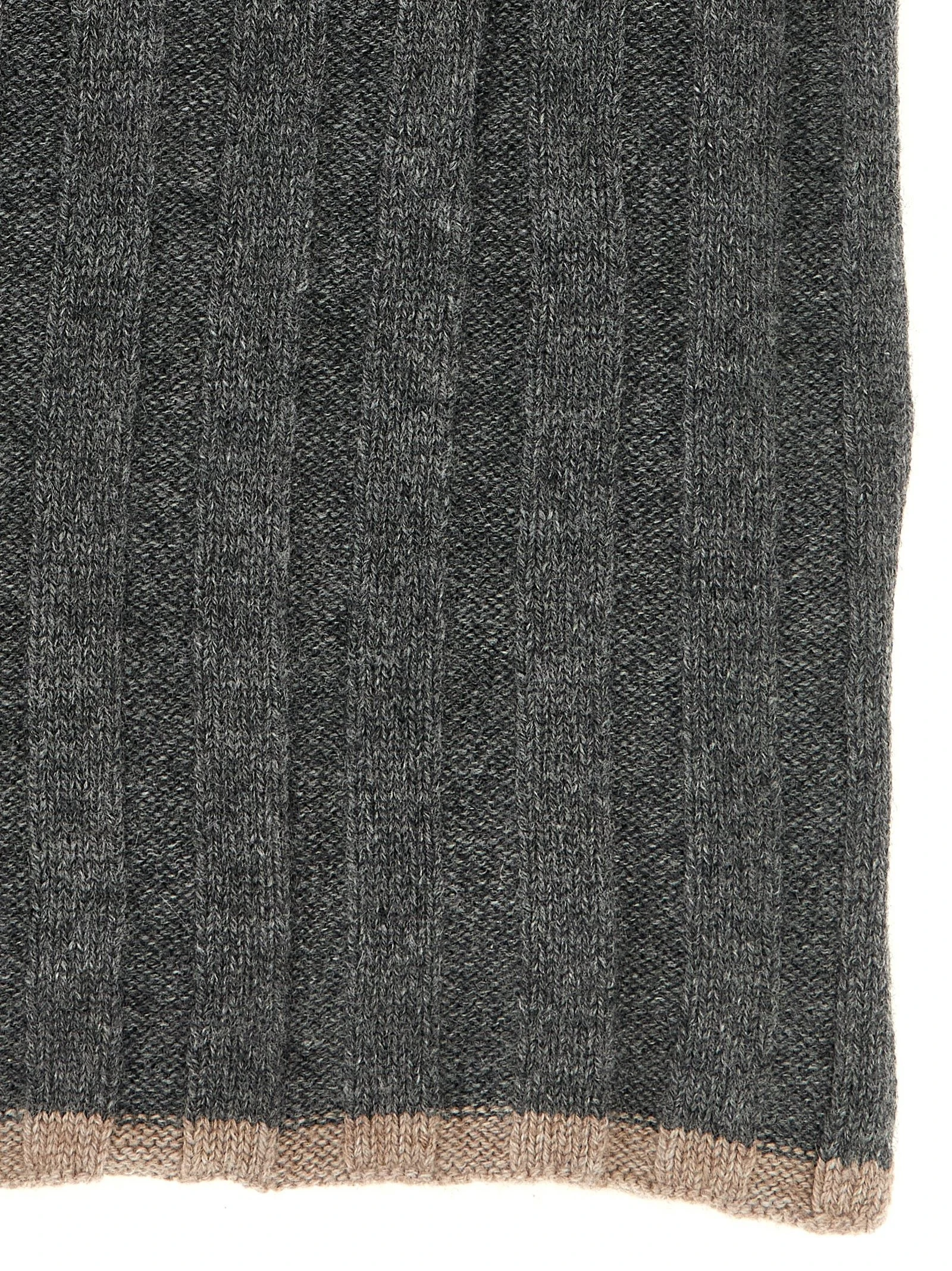 Ribbed cashmere knit scarf