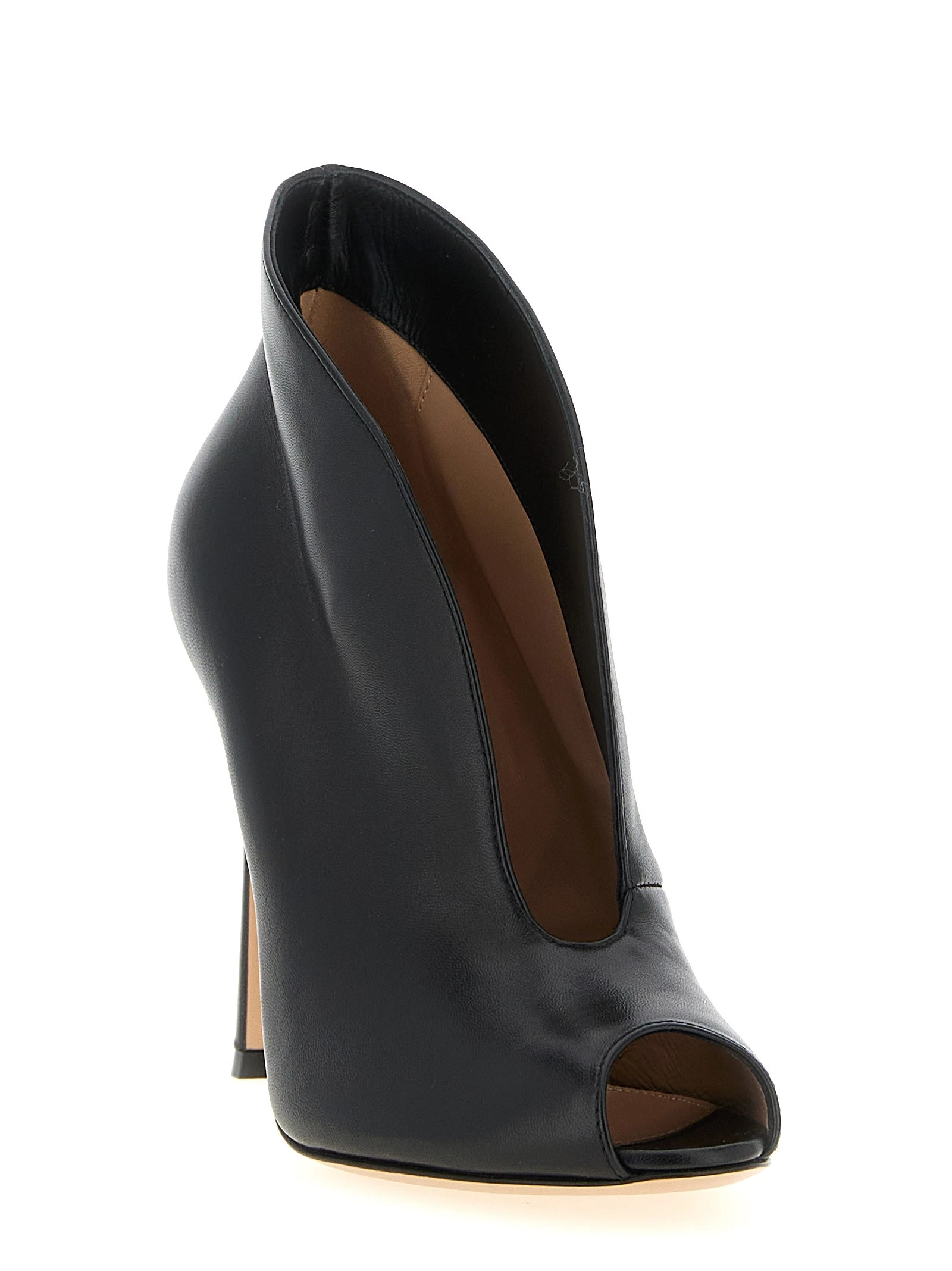 'Vamp' ankle boots