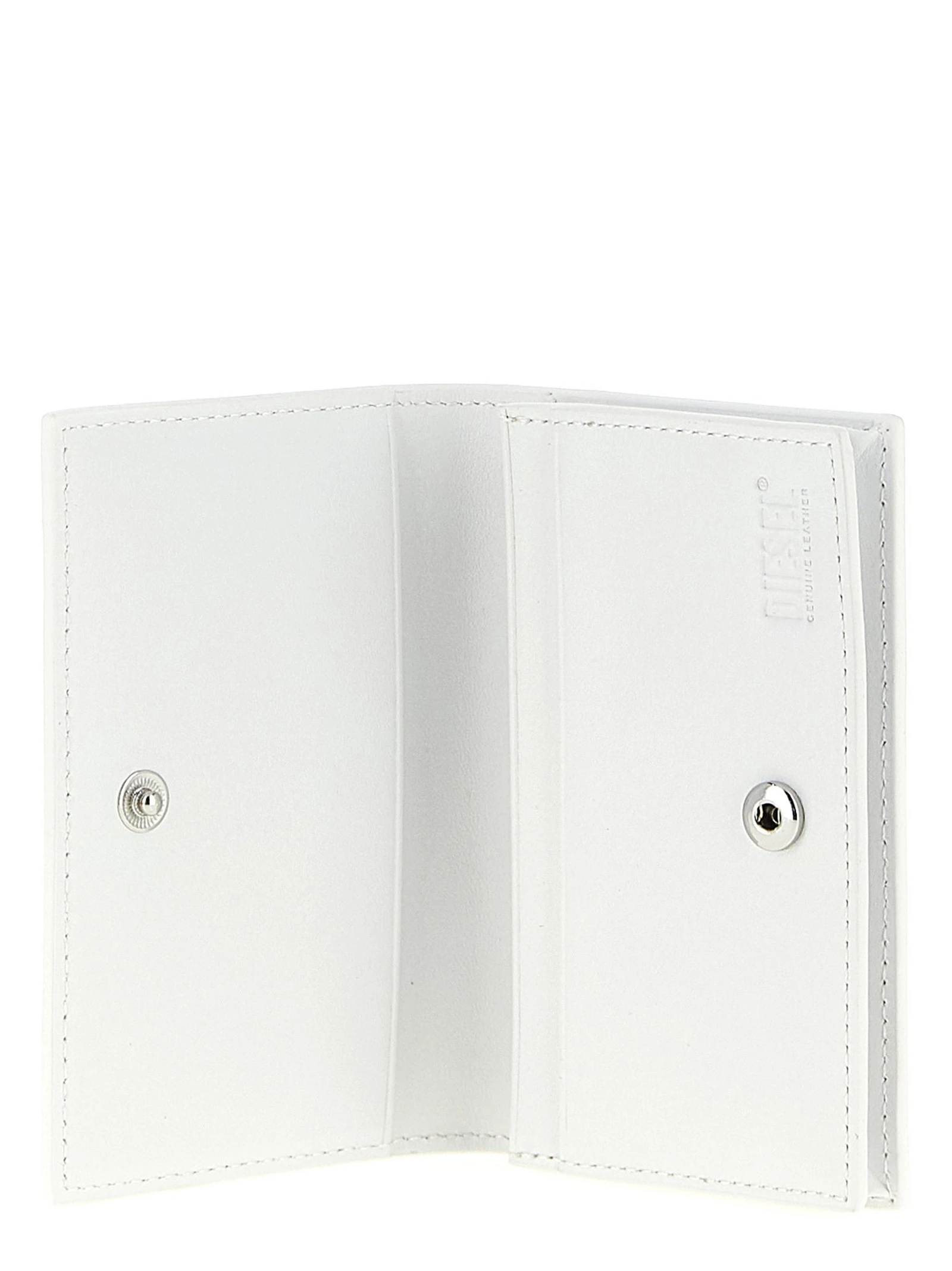 'Holi-D' card holder