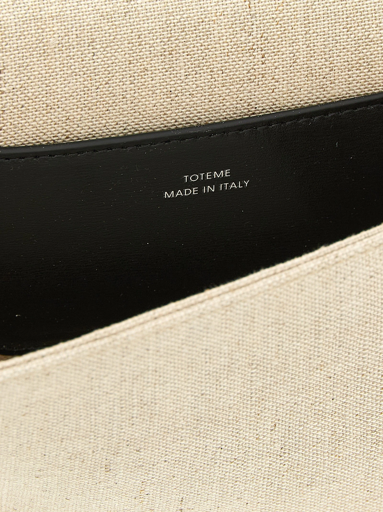 'T-Flap Envelope' clutch