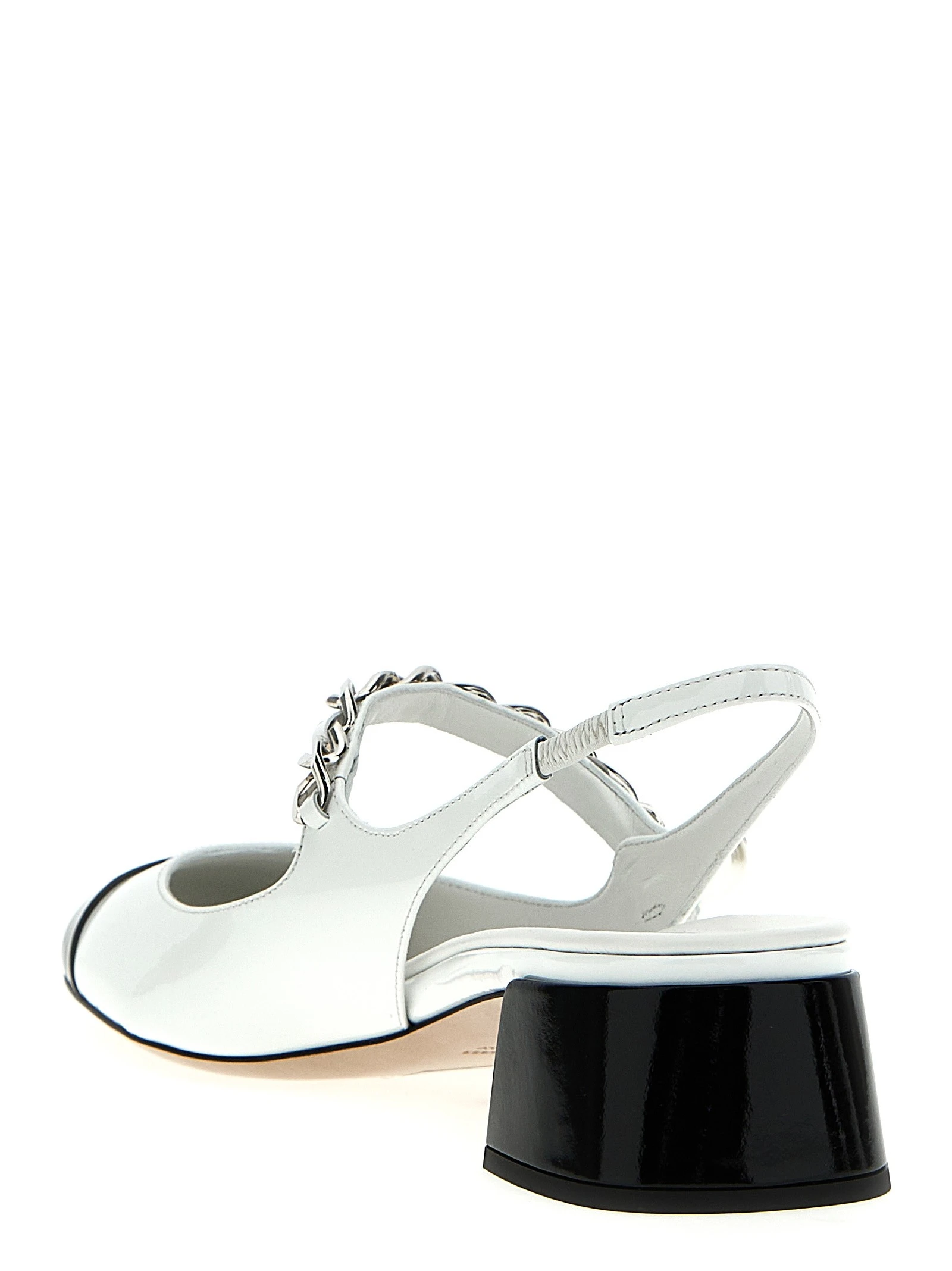 Patent leather slingback