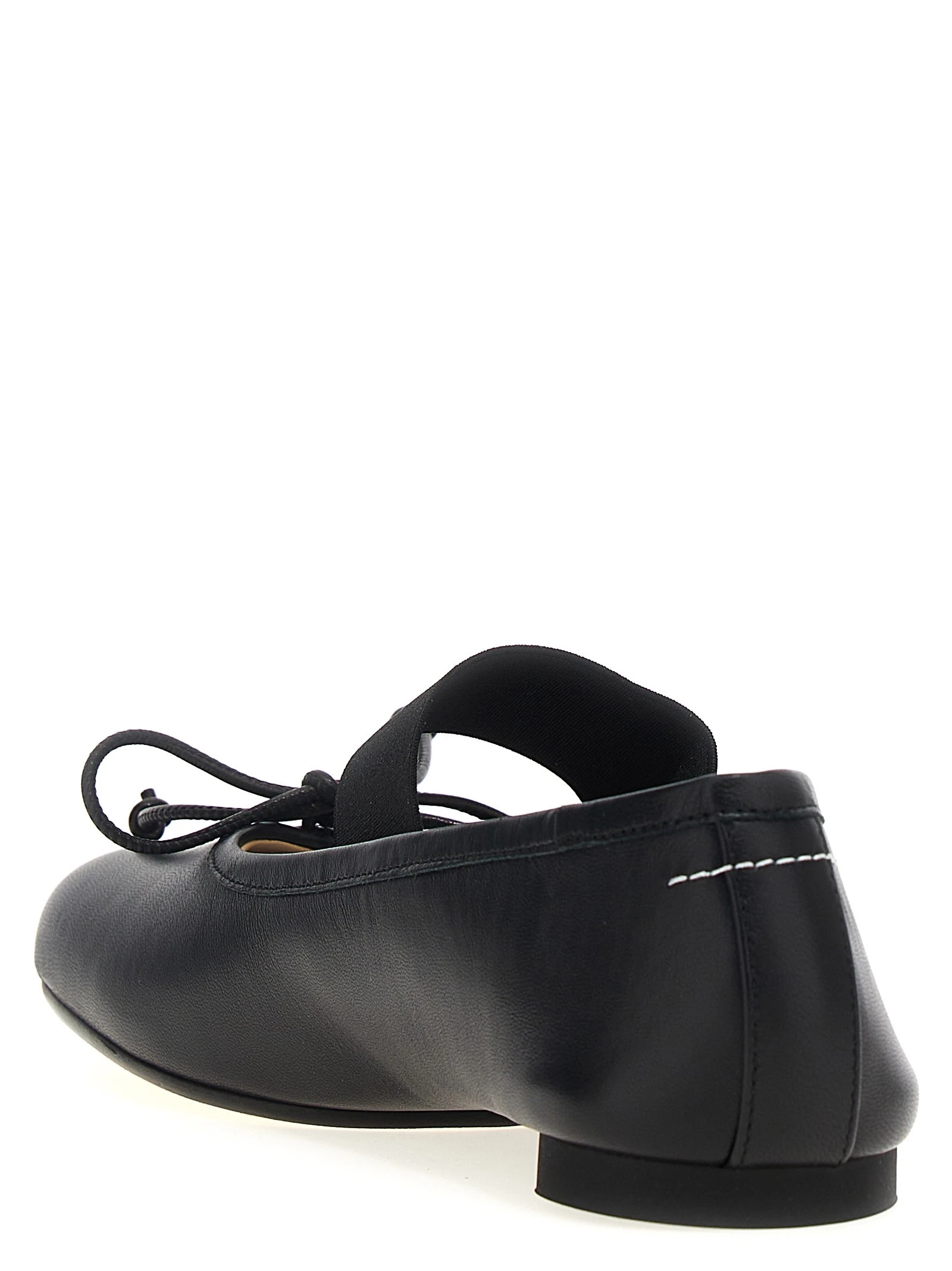 Leather ballerinas