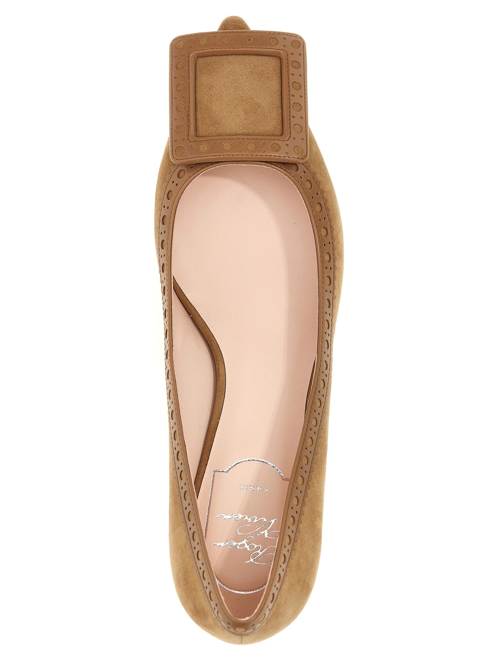 'Viv' pumps in The City'