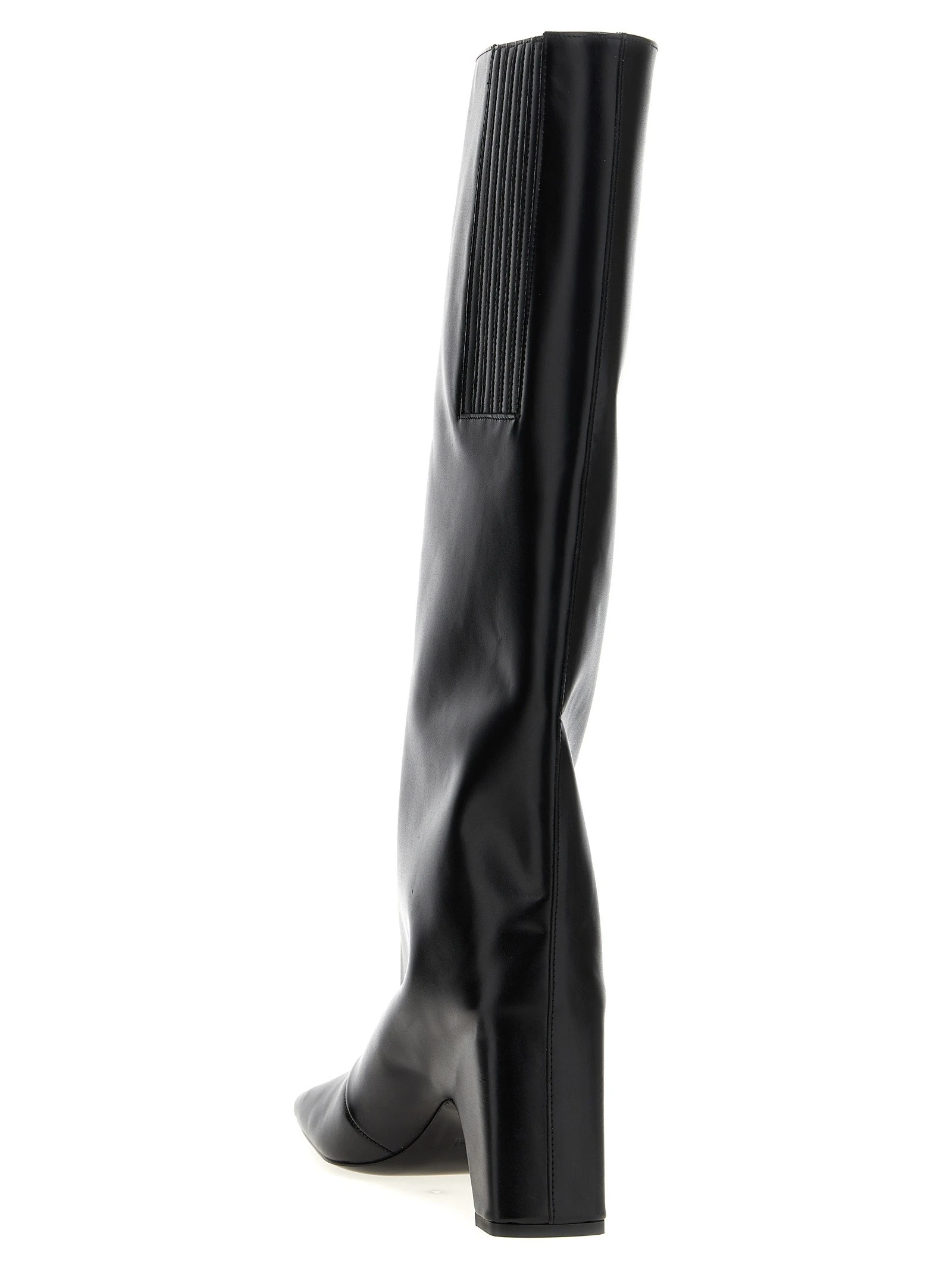 'Bridge' boots