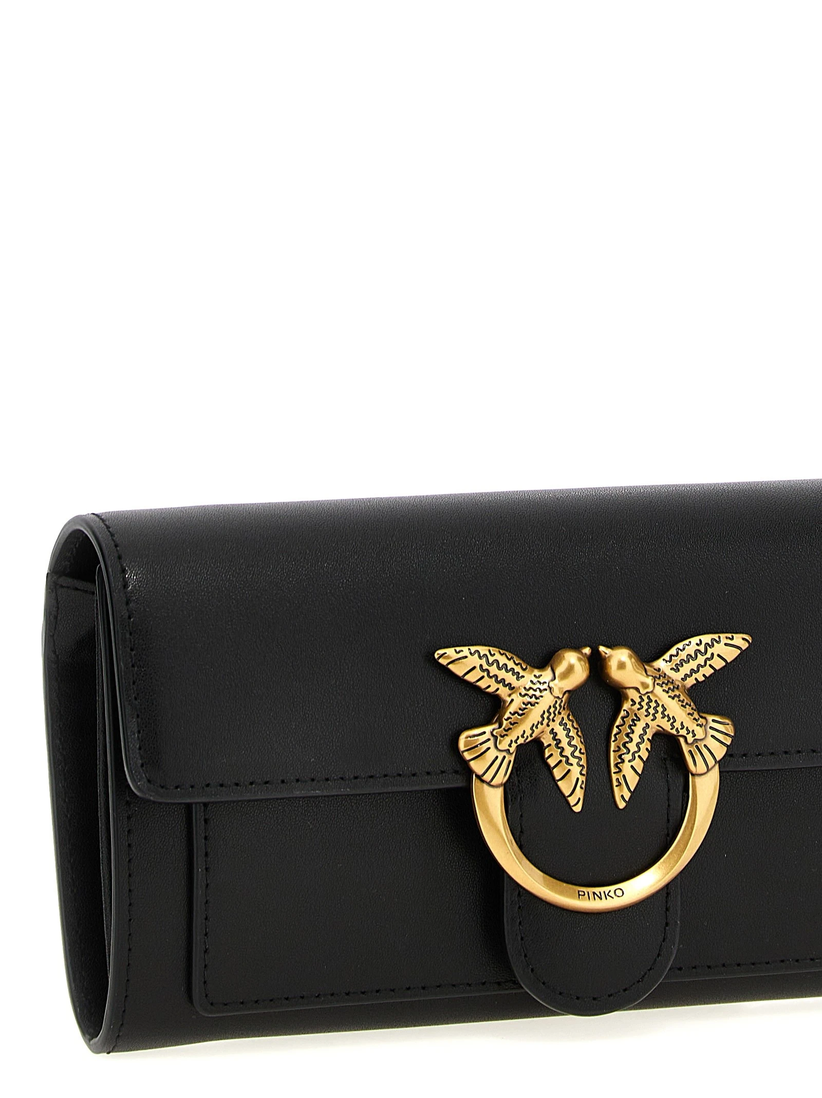 'Love Simply' wallet on chain