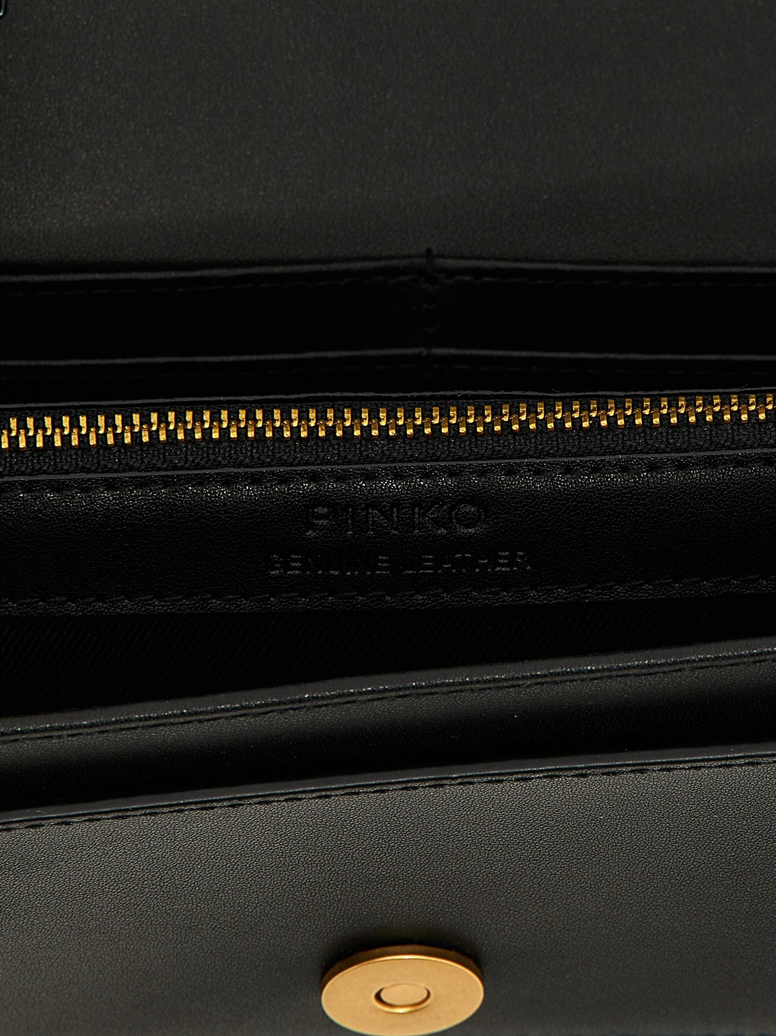 'Love Simply' wallet on chain