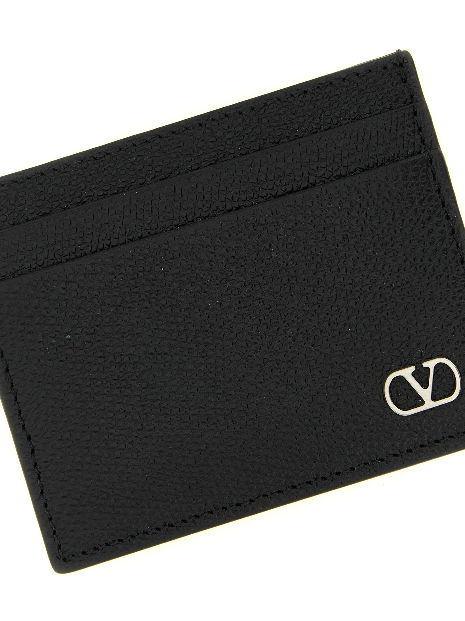 Valentino Garavani Vlogo Signature cardholder