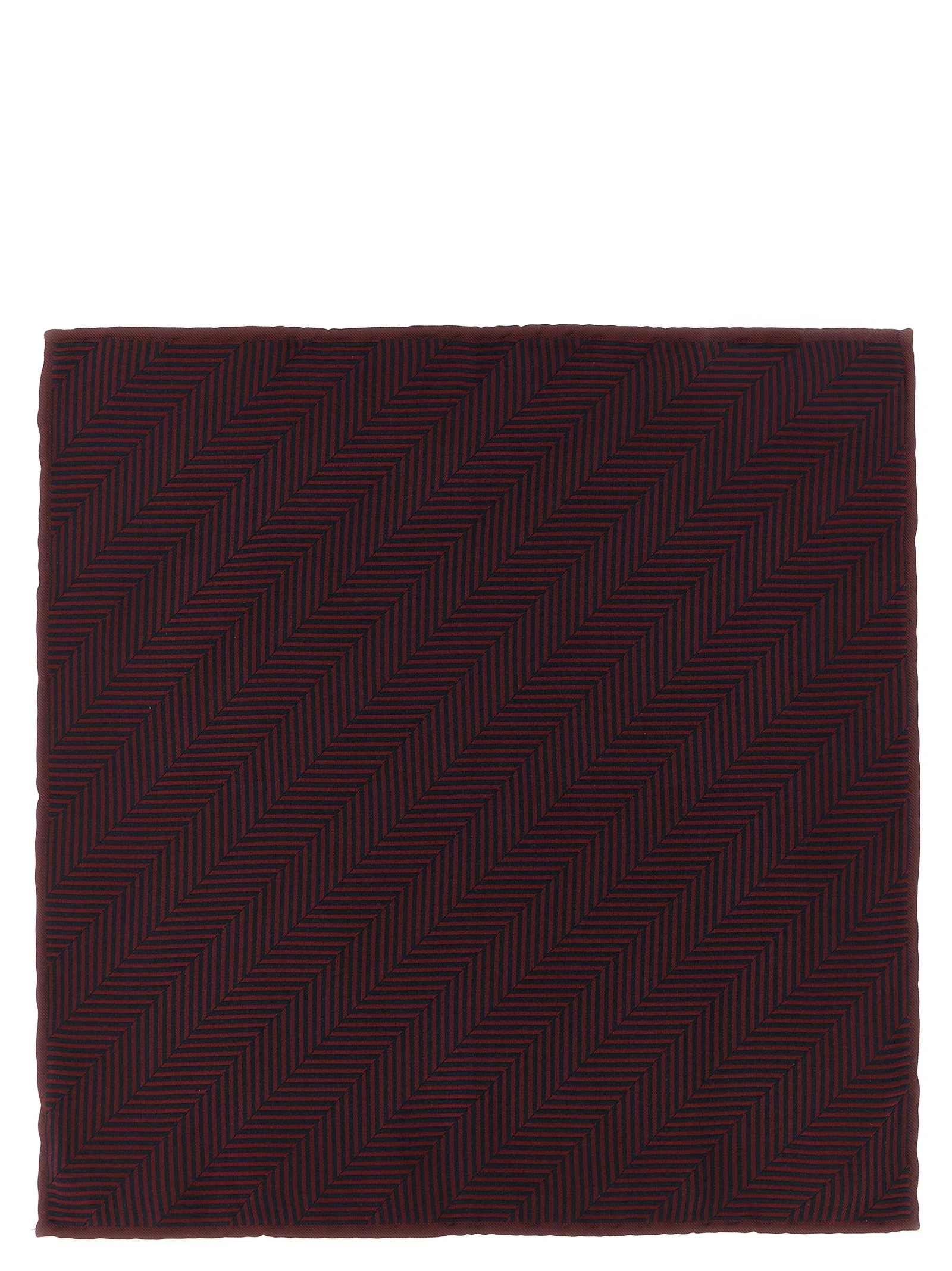 Chevron pocket clutch